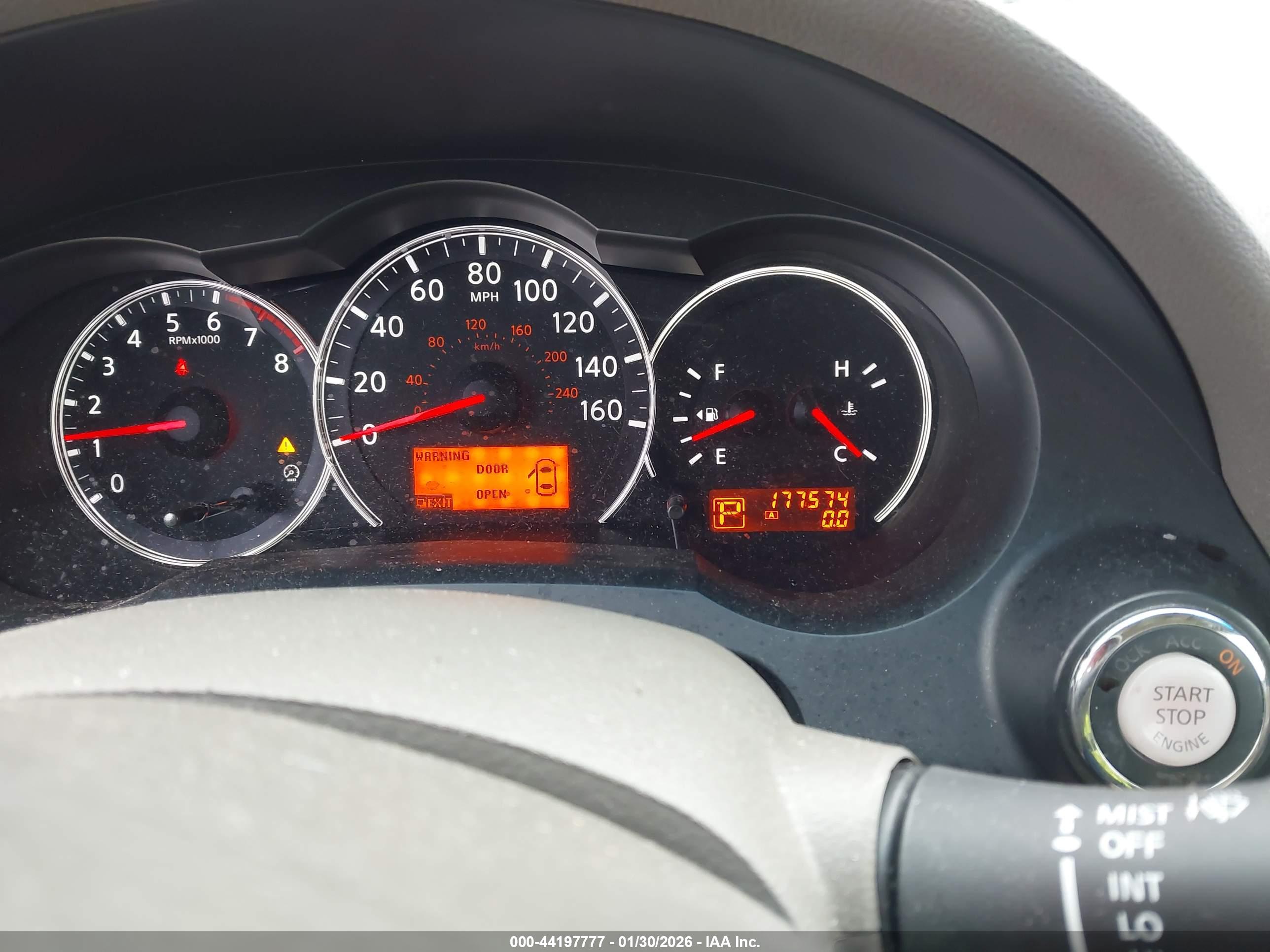 NISSAN ALTIMA image 7