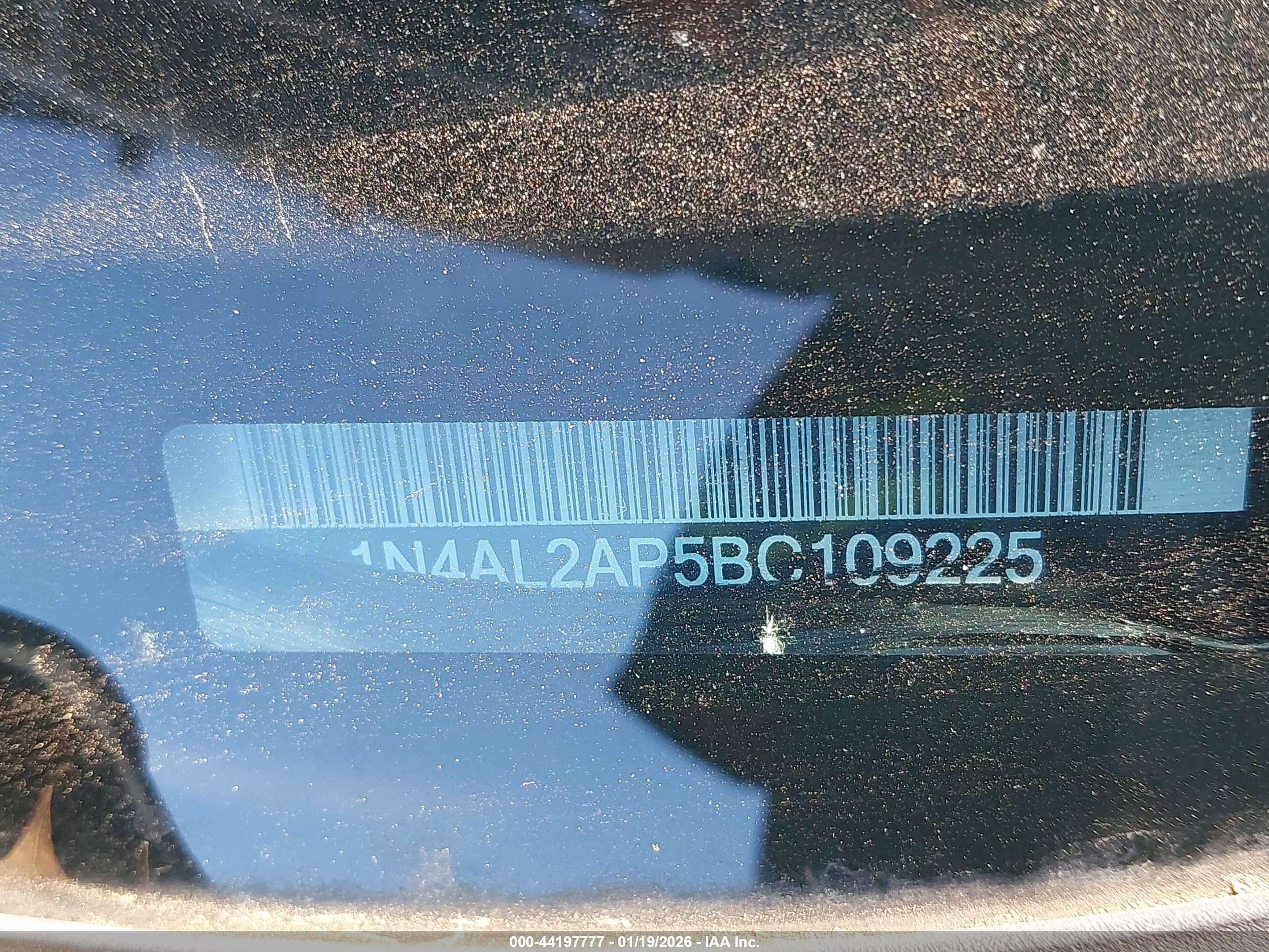 NISSAN ALTIMA image 9