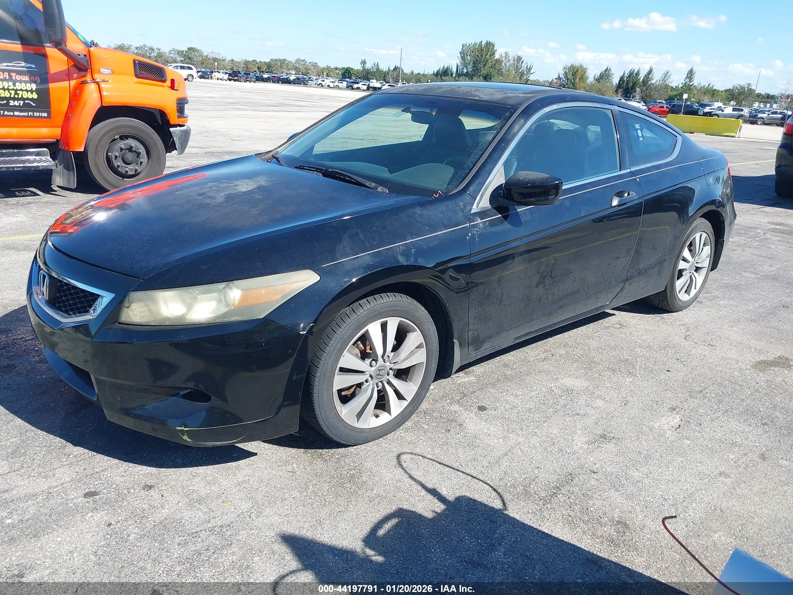 HONDA ACCORD image 2