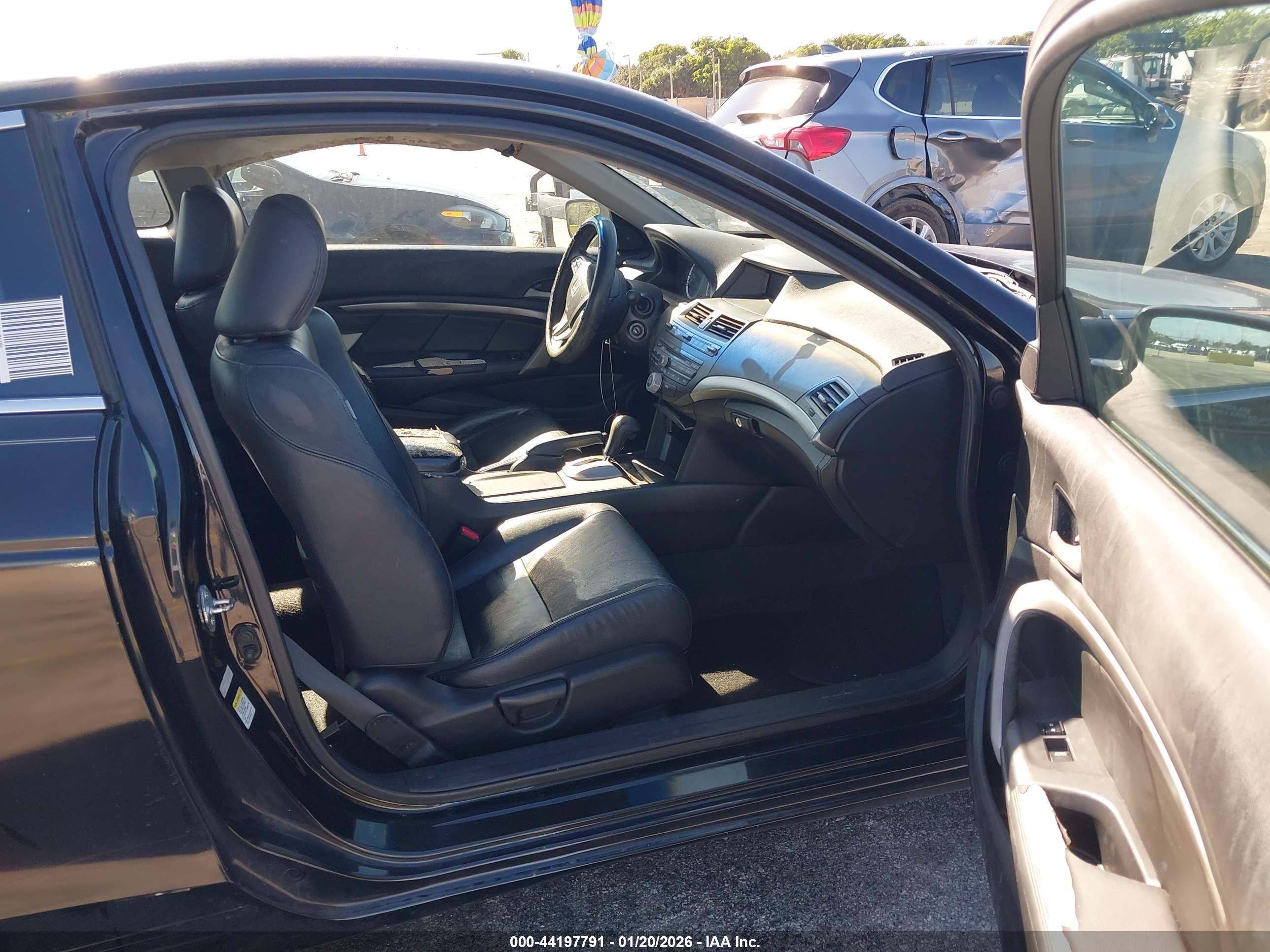 HONDA ACCORD image 5