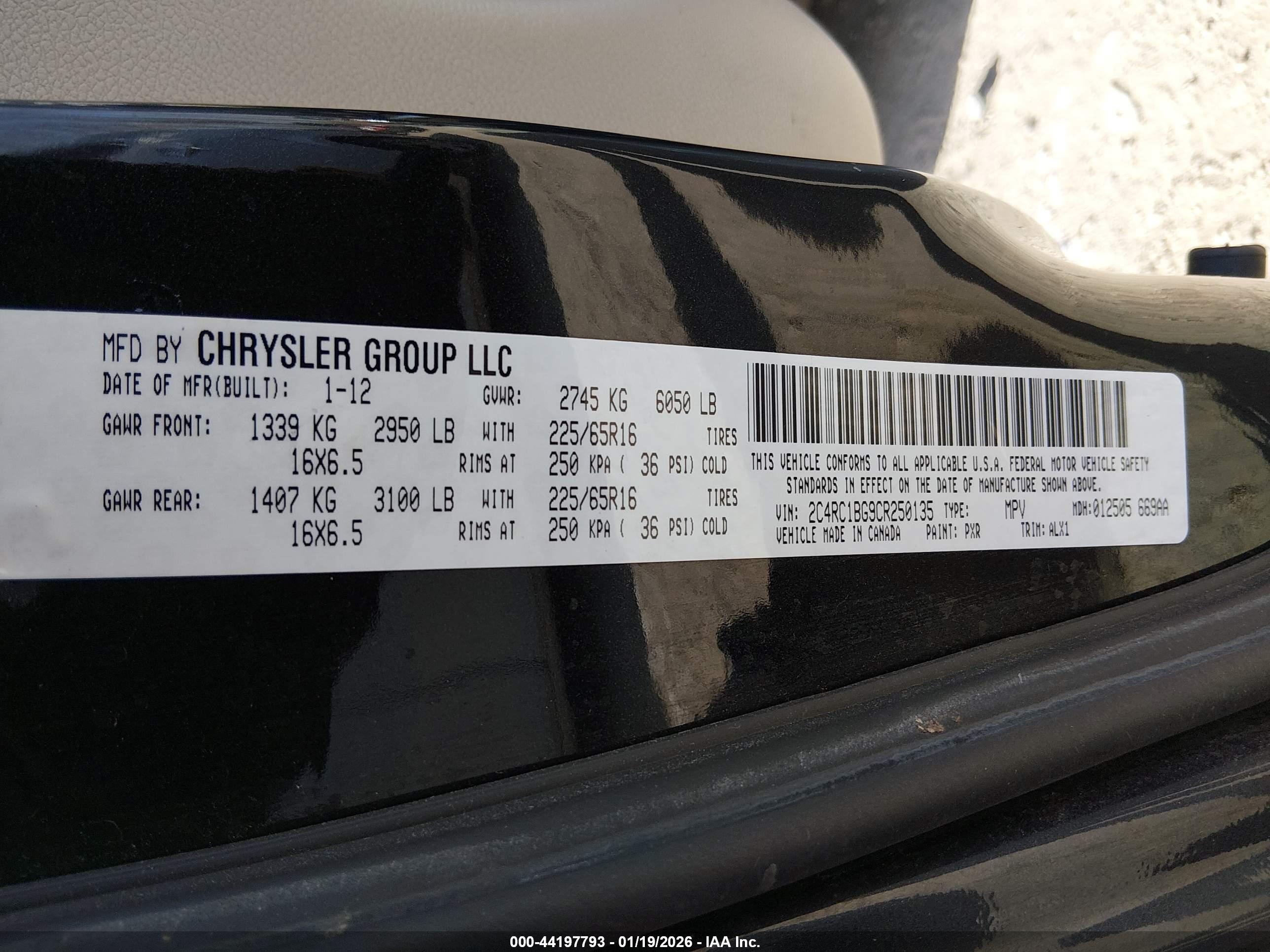 CHRYSLER TOWN image 9