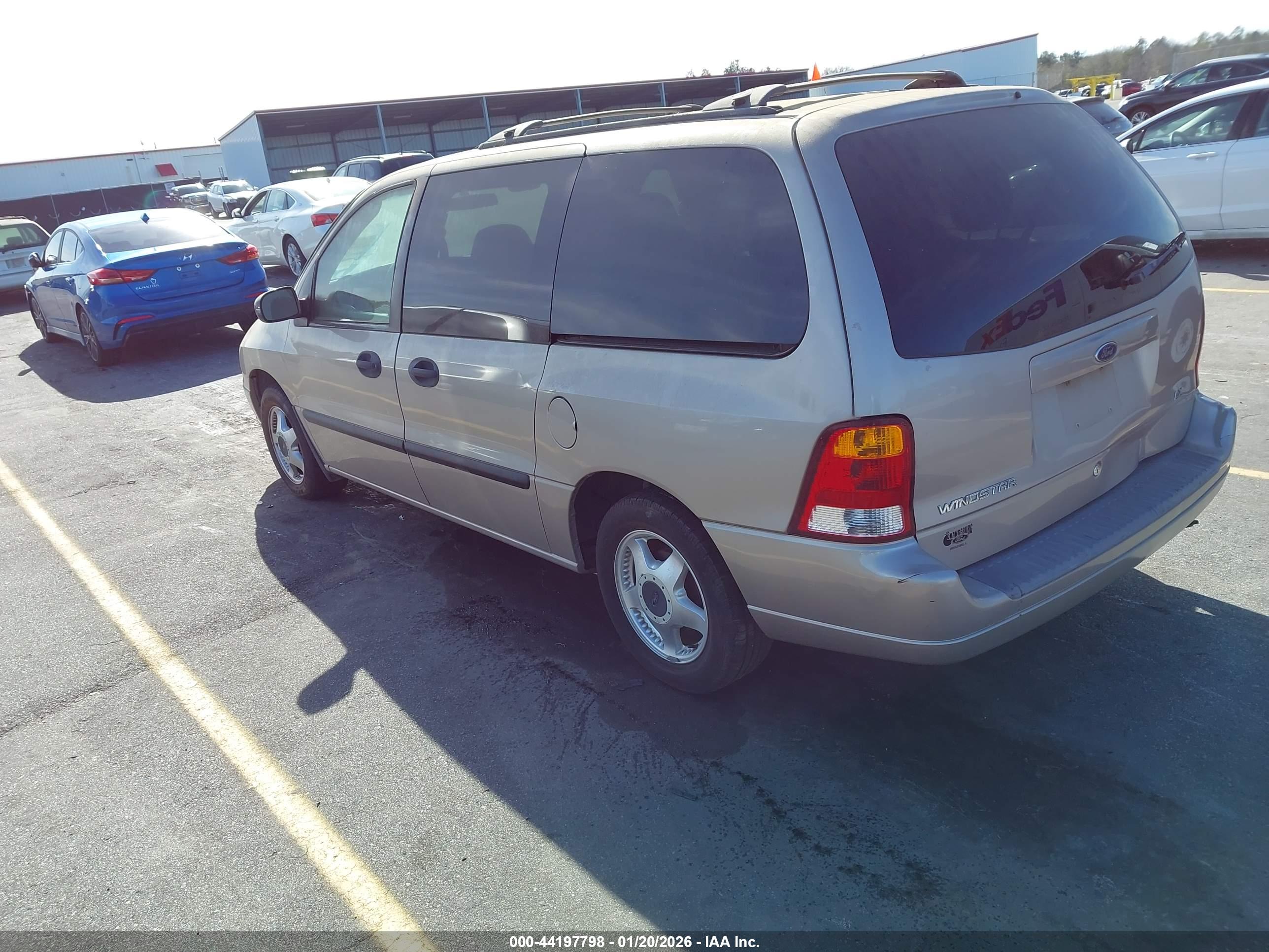 FORD WINDSTAR image 3