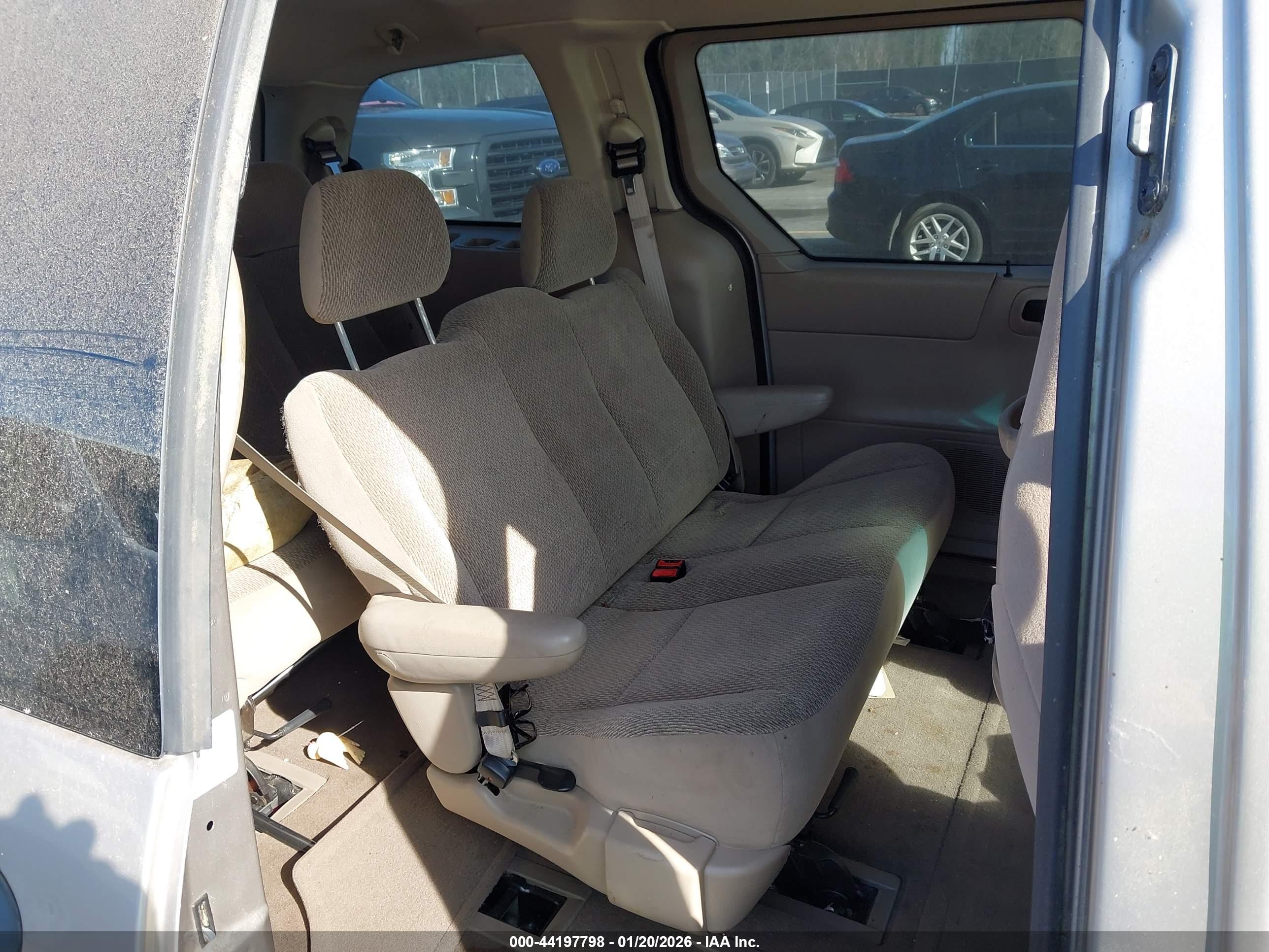 FORD WINDSTAR image 8