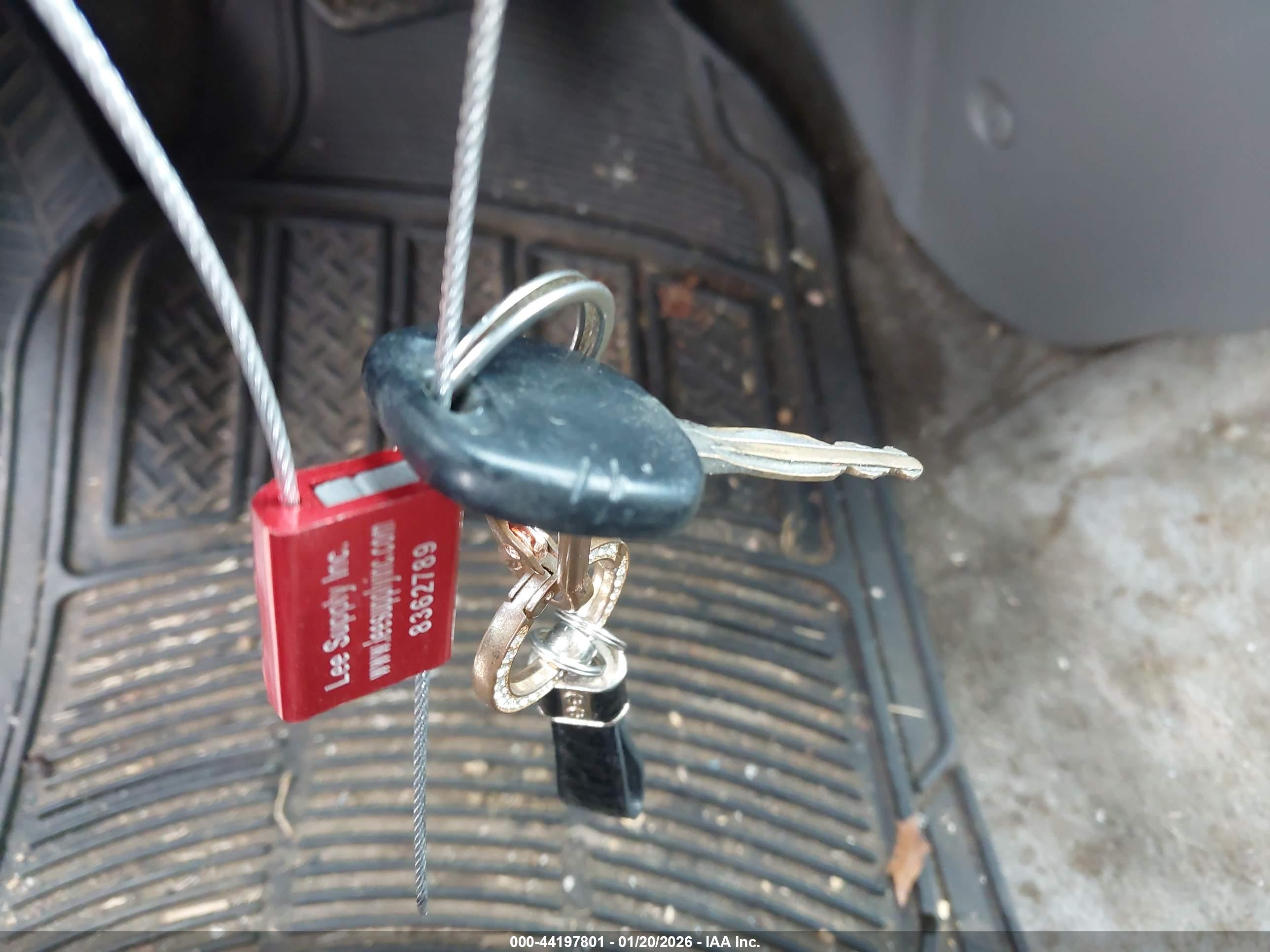 TOYOTA SIENNA image 11