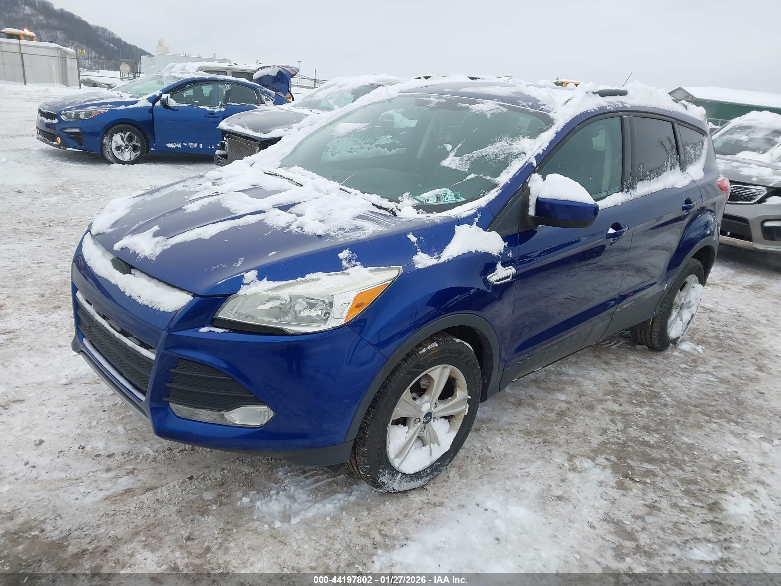 FORD ESCAPE image 2