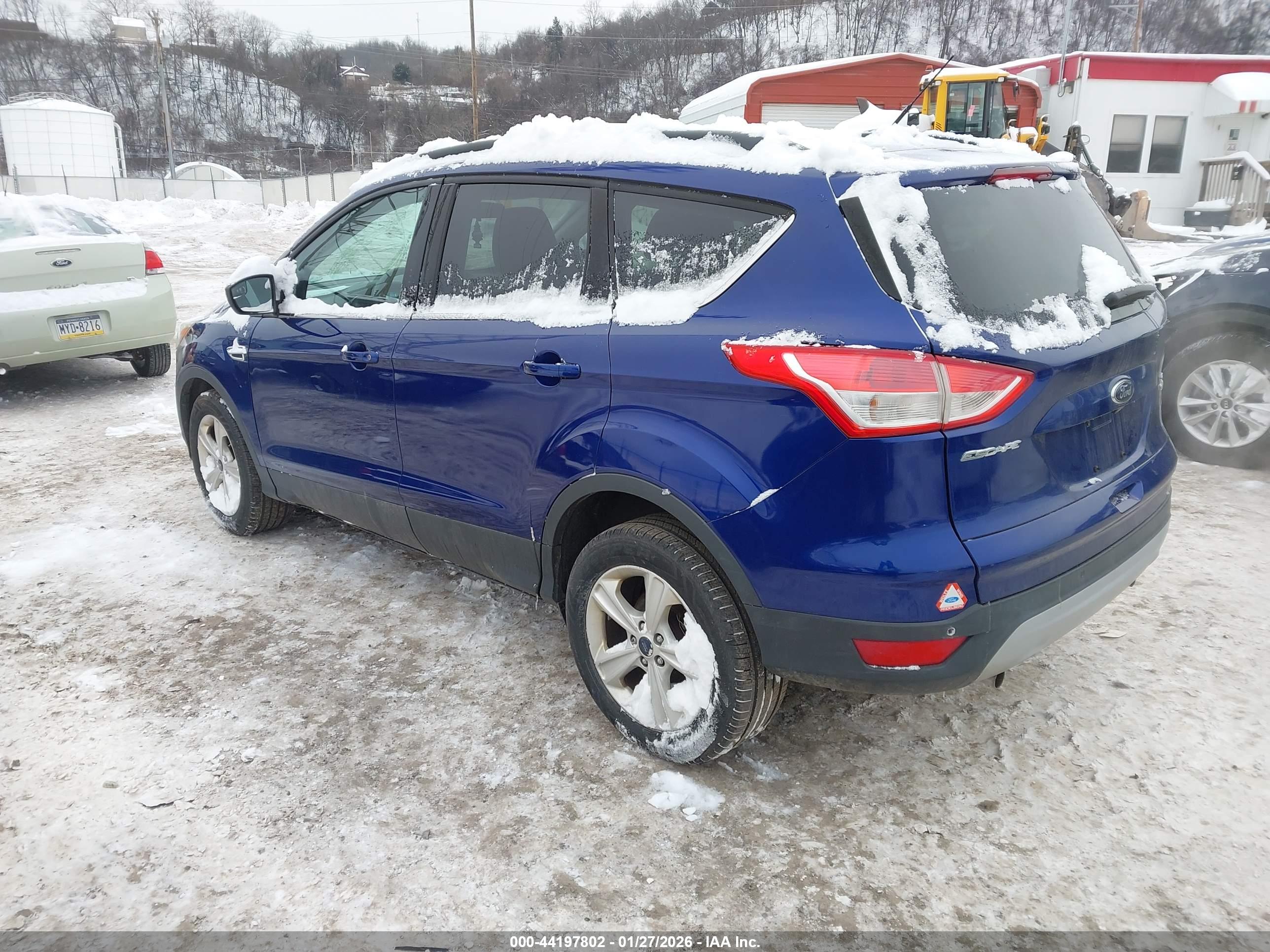 FORD ESCAPE image 3