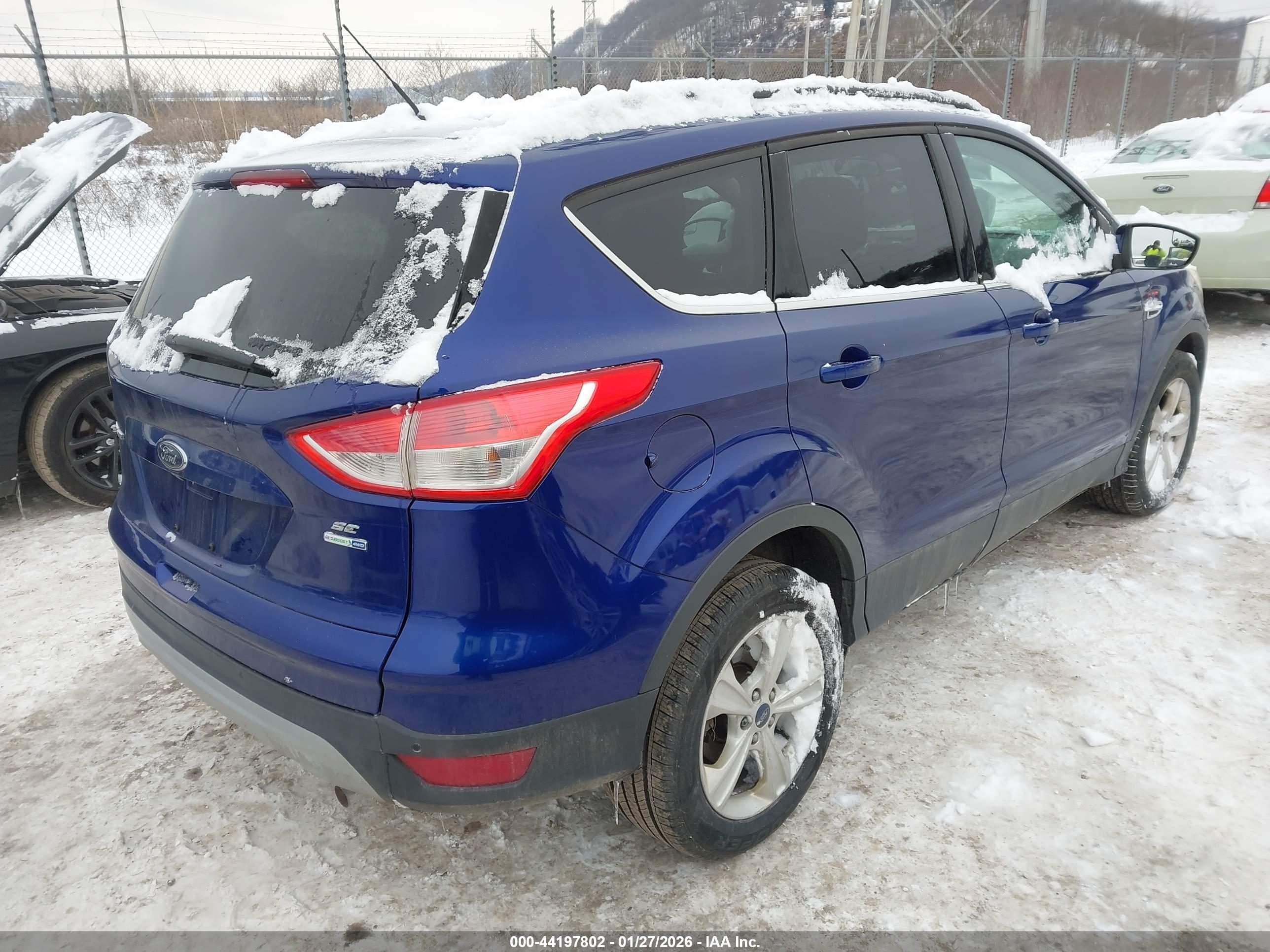 FORD ESCAPE image 4