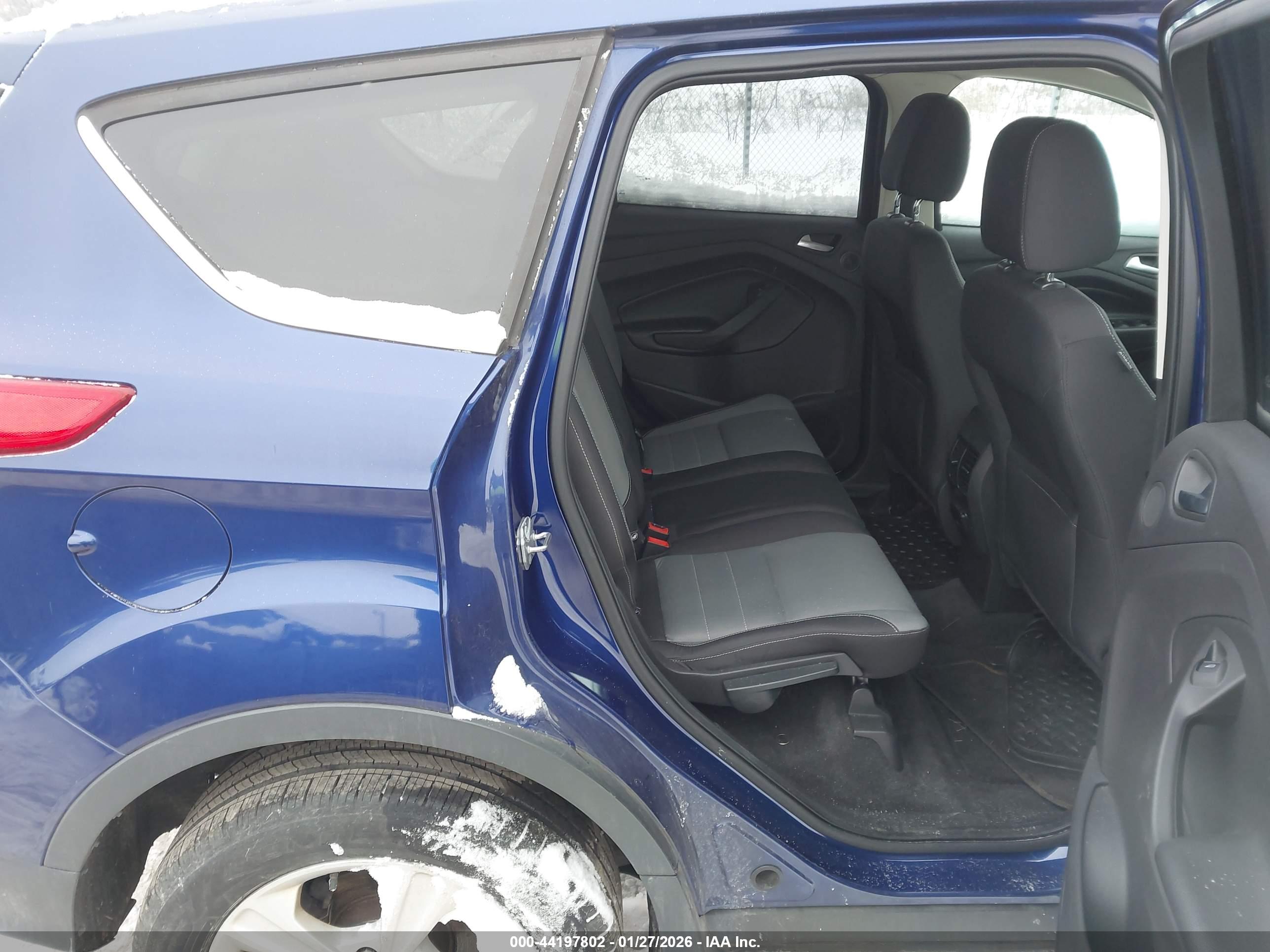 FORD ESCAPE image 8