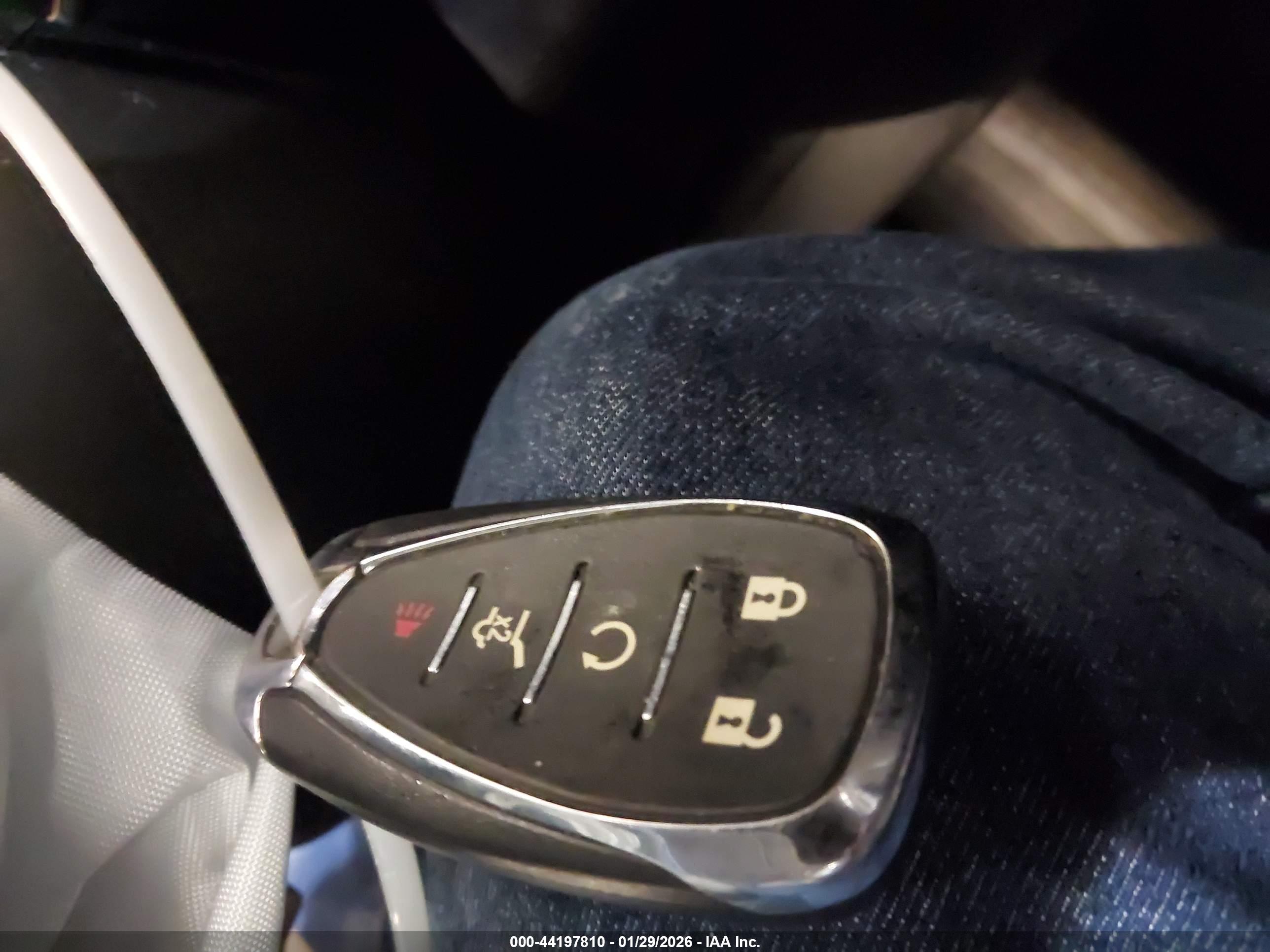 CHEVROLET TRAVERSE image 11