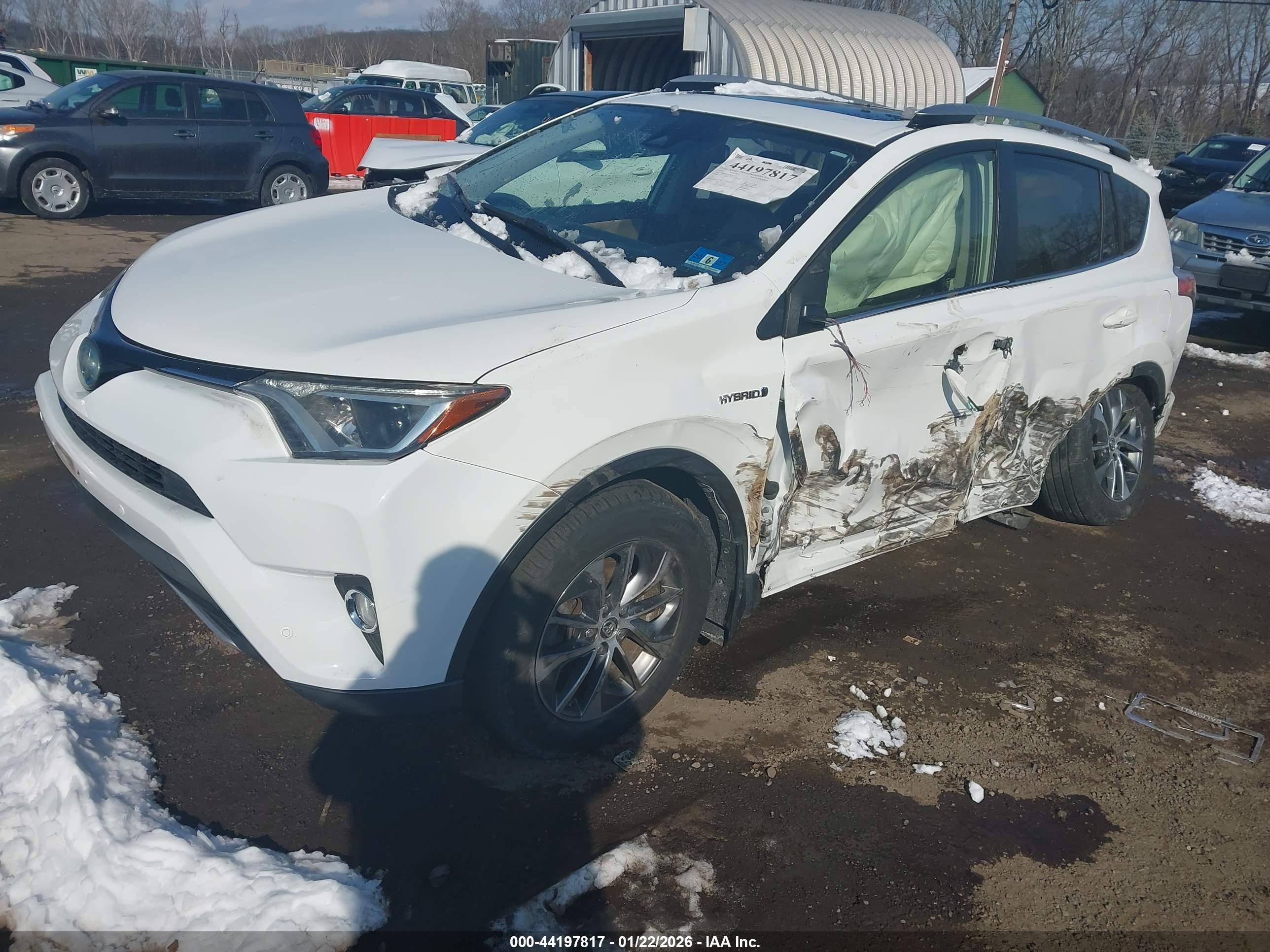 TOYOTA RAV4 image 2