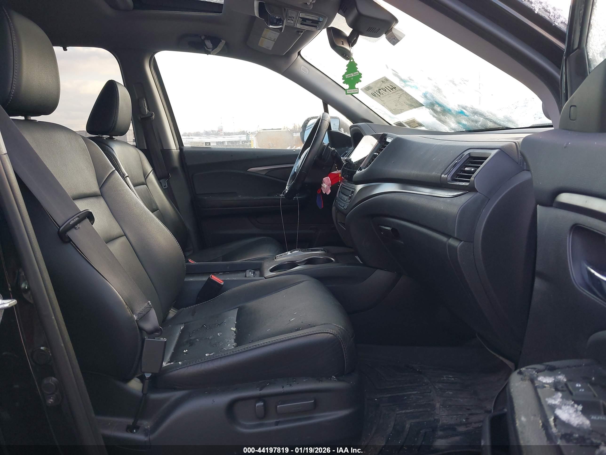 HONDA PILOT image 5