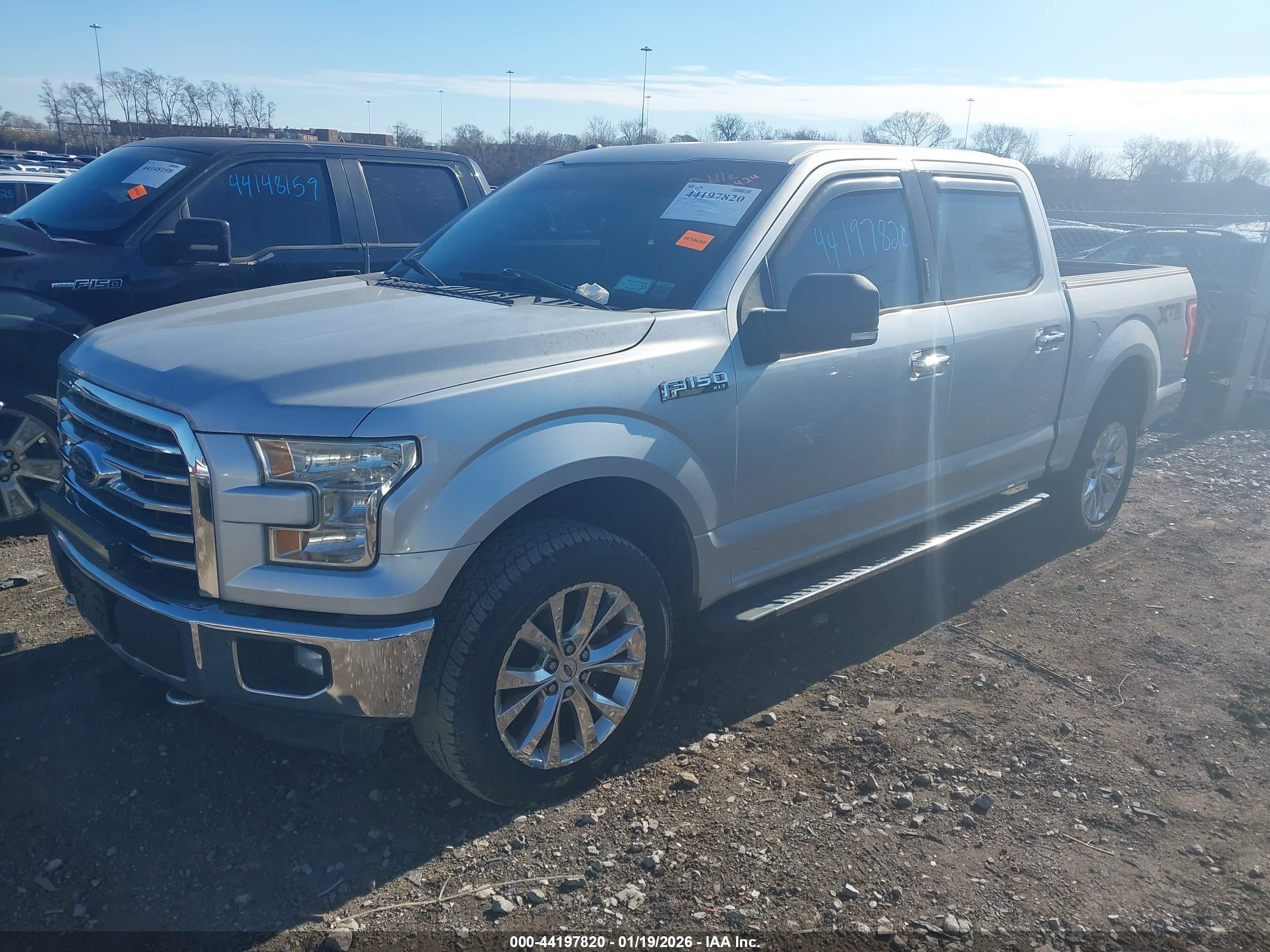 FORD F-150 image 2