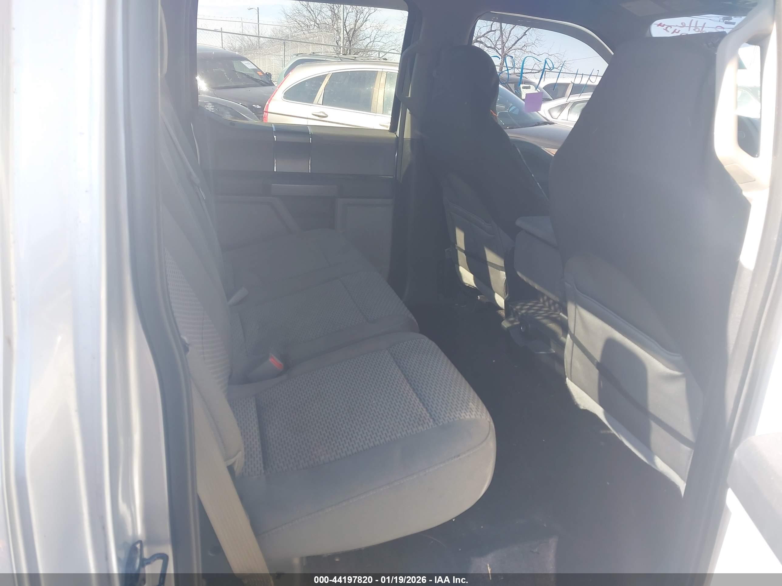 FORD F-150 image 8