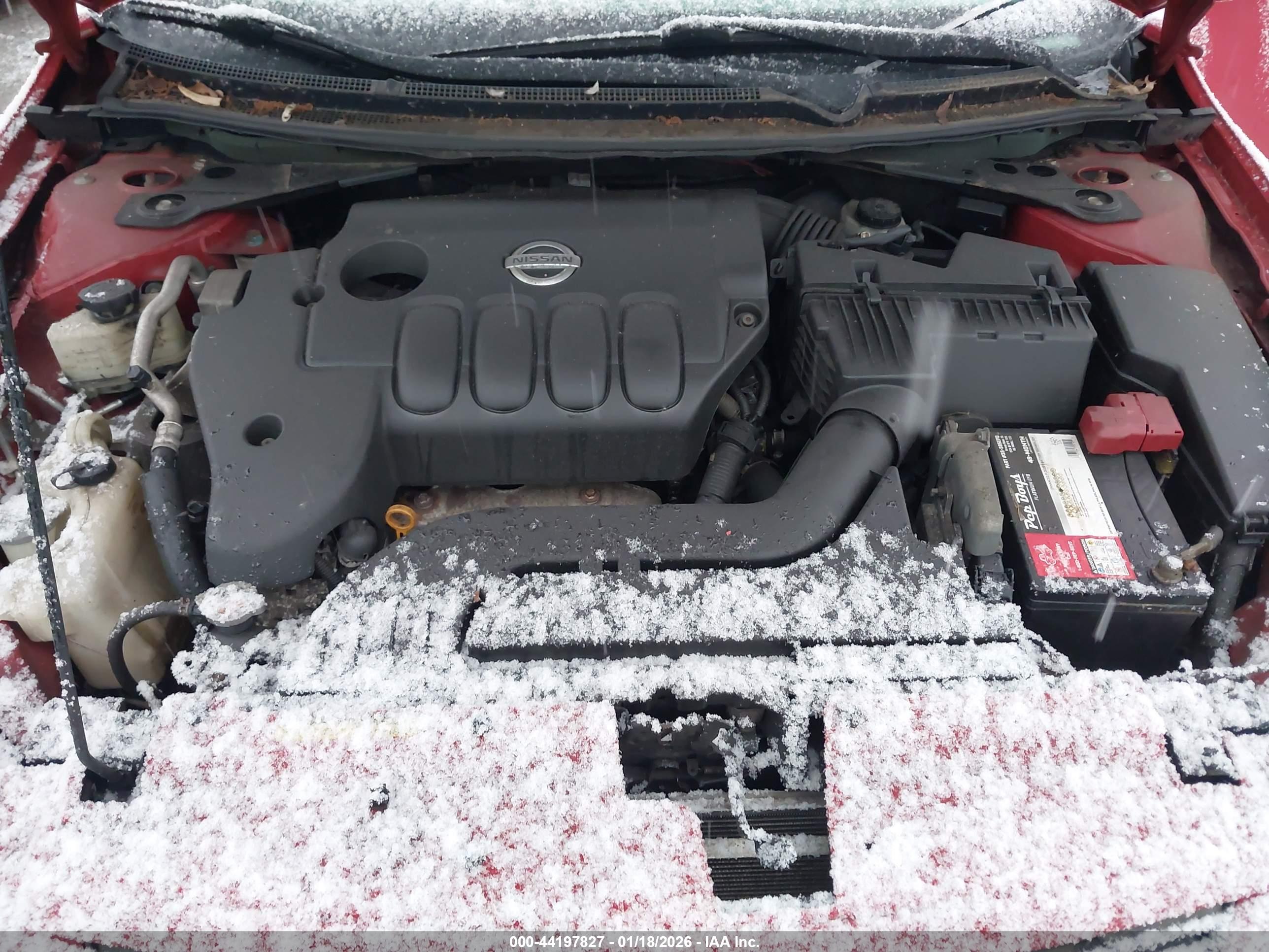 NISSAN ALTIMA image 10