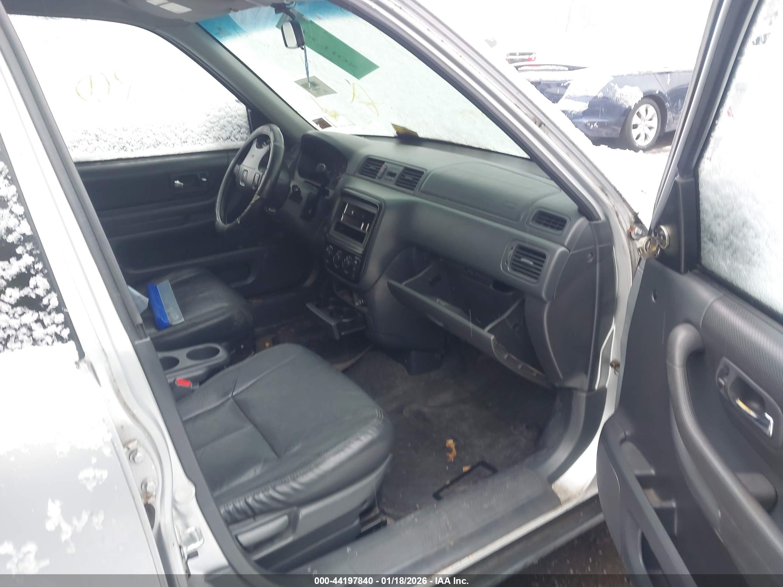 HONDA CR-V image 5