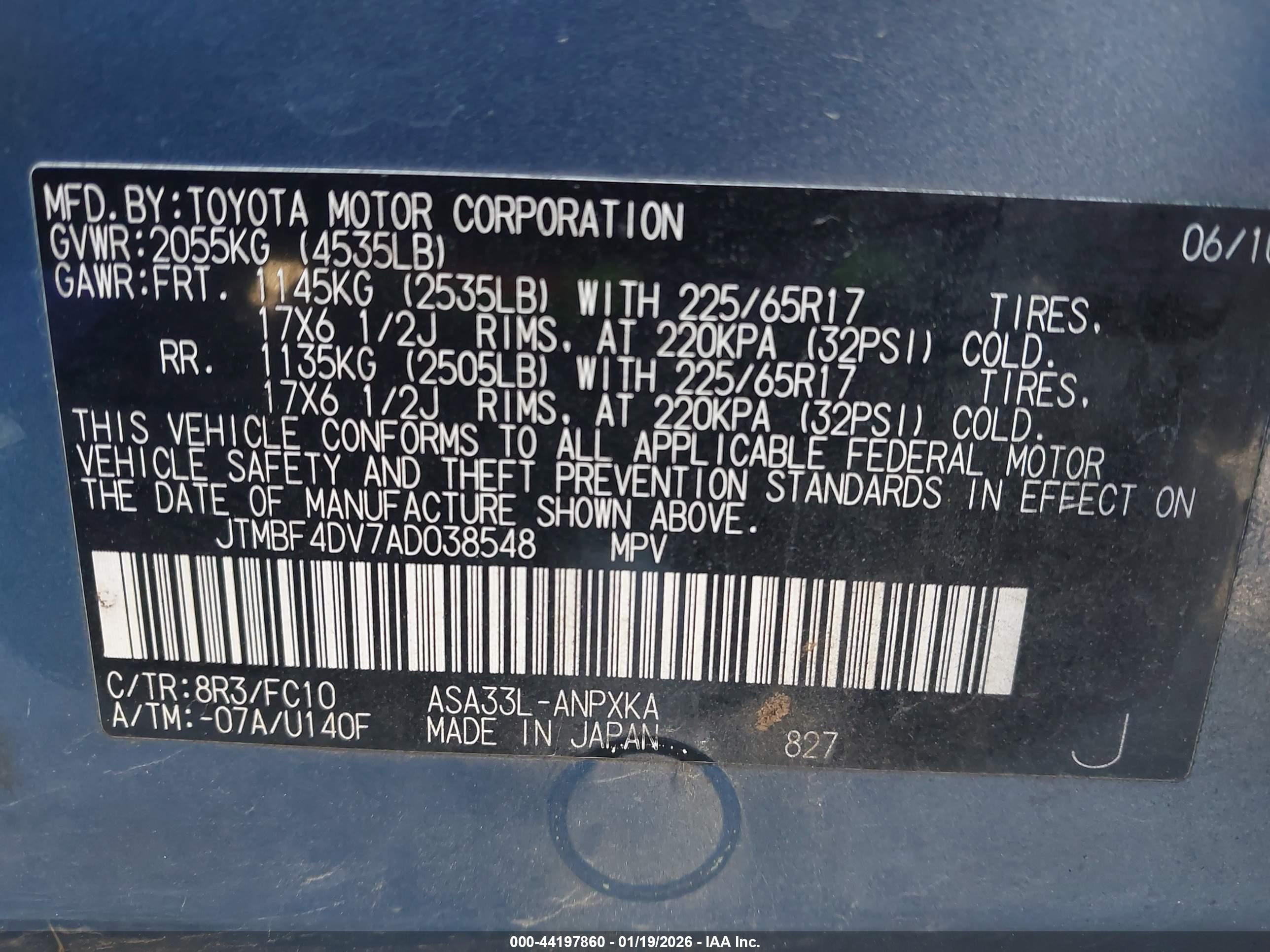 TOYOTA RAV4 image 9