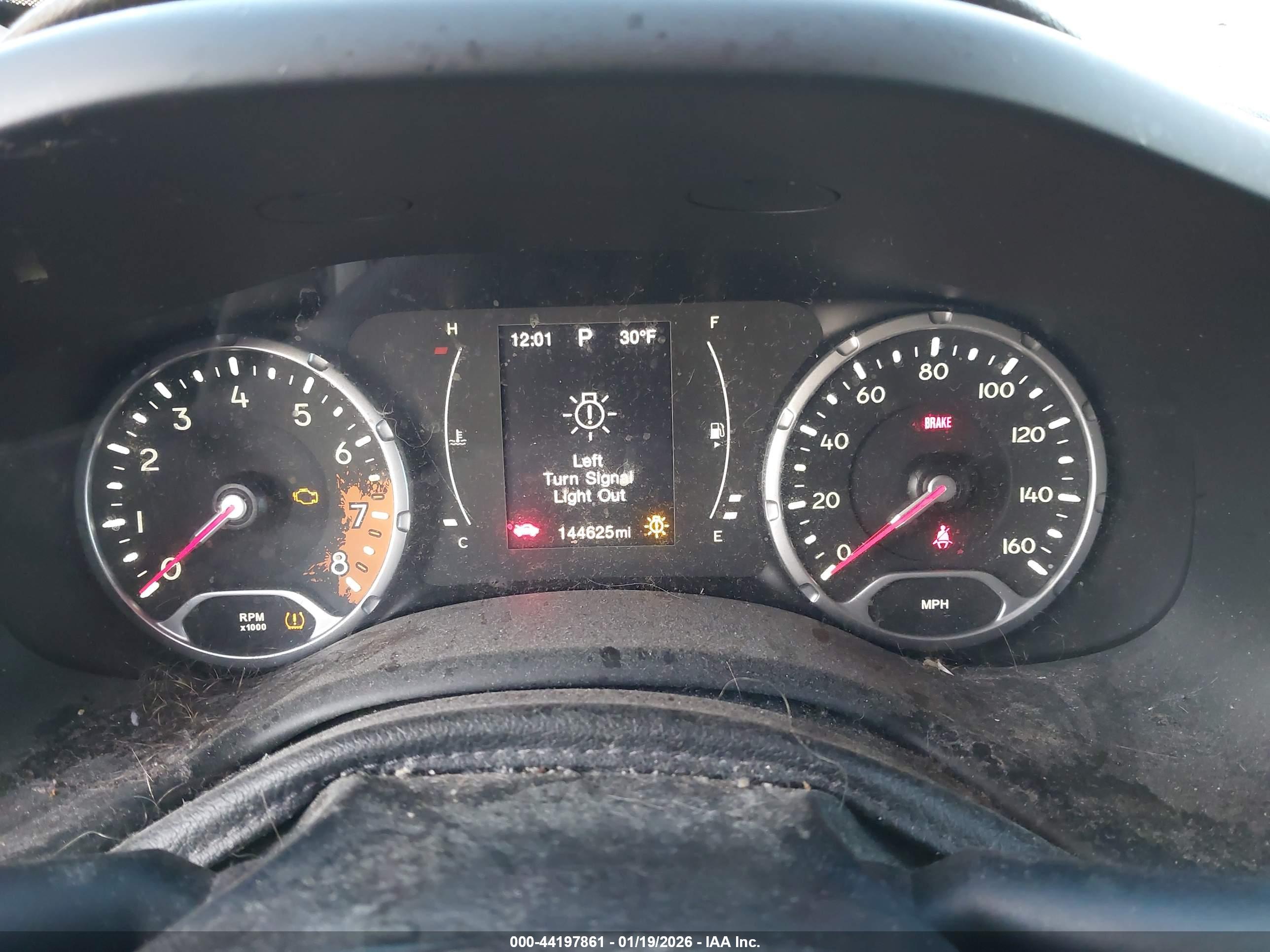JEEP RENEGADE image 7