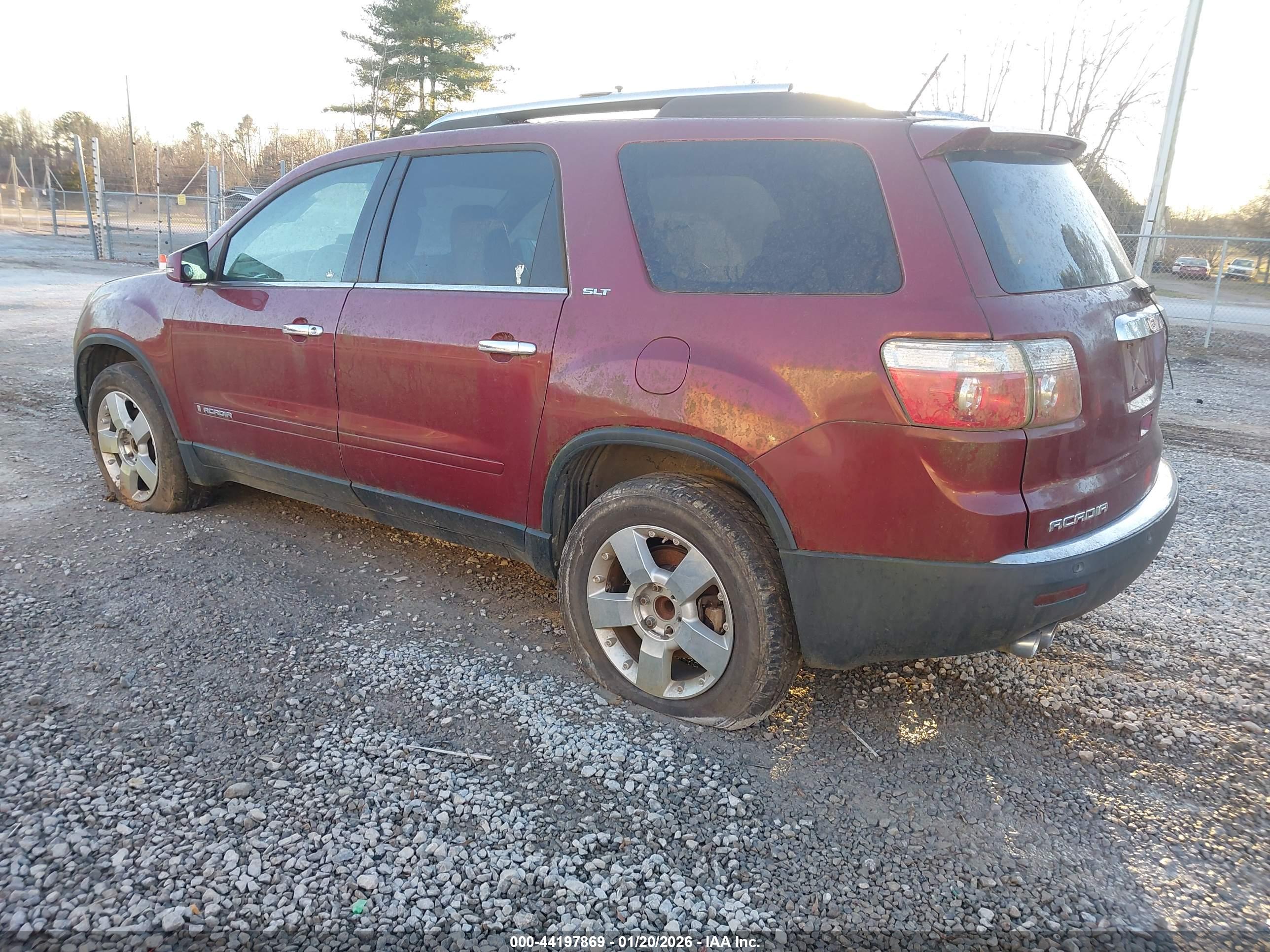 GMC ACADIA image 3