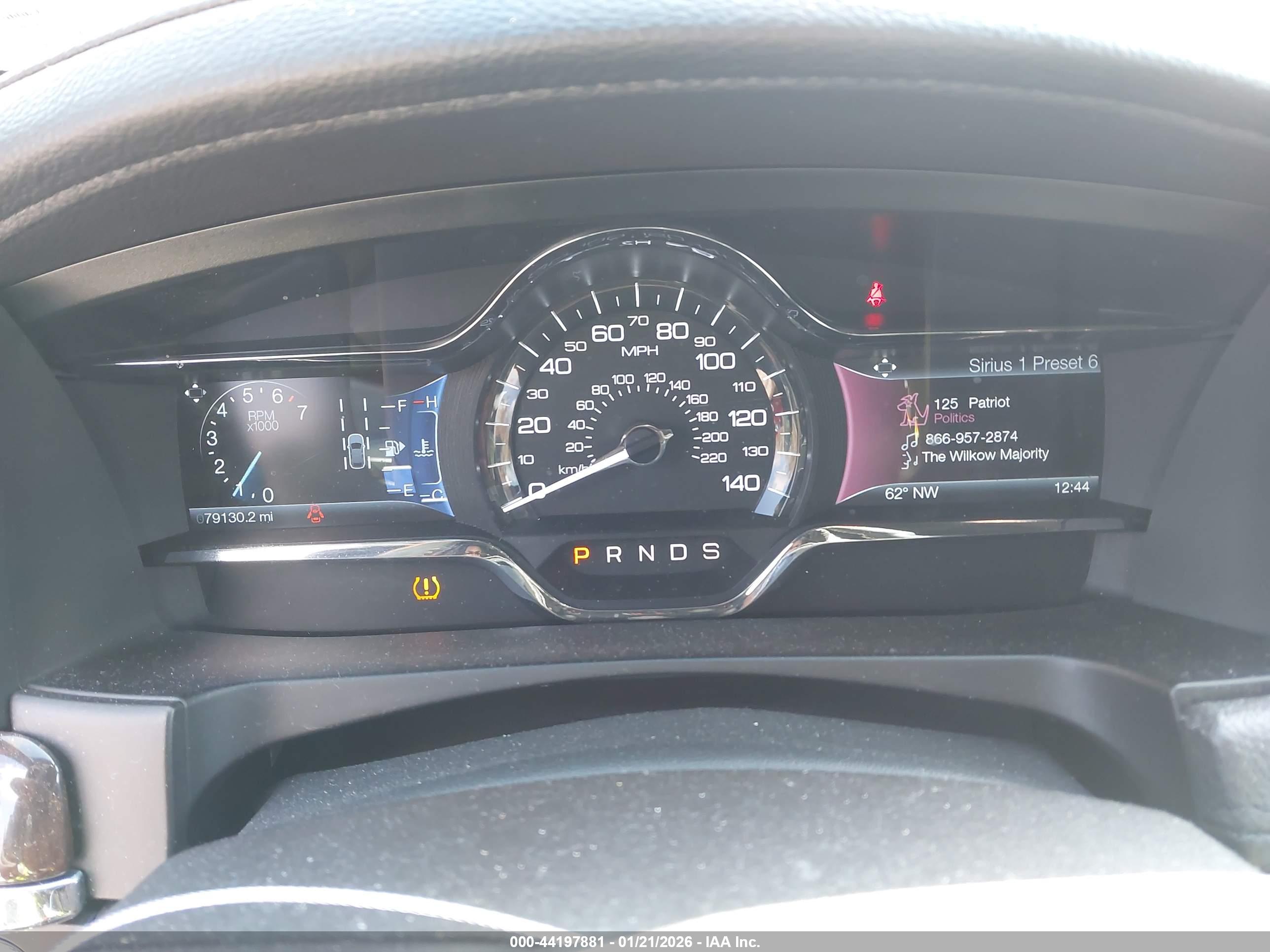 LINCOLN MKS image 7