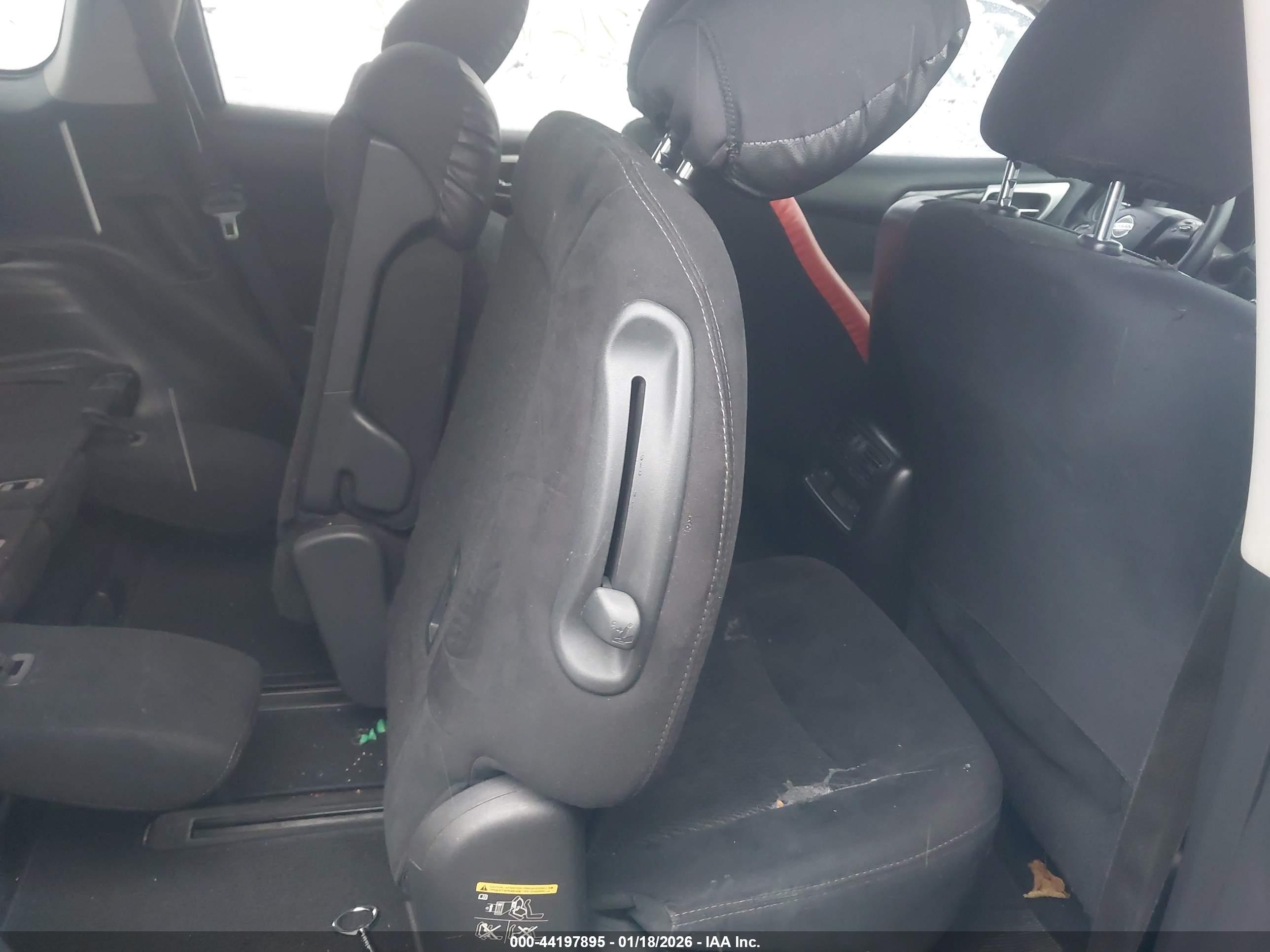 NISSAN PATHFINDER image 8