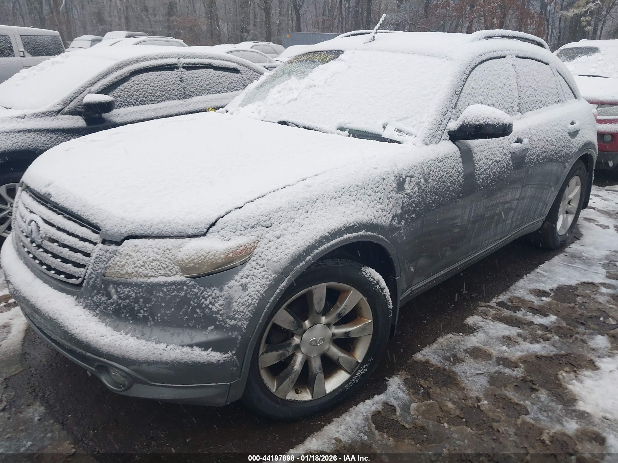 INFINITI FX35 image 2