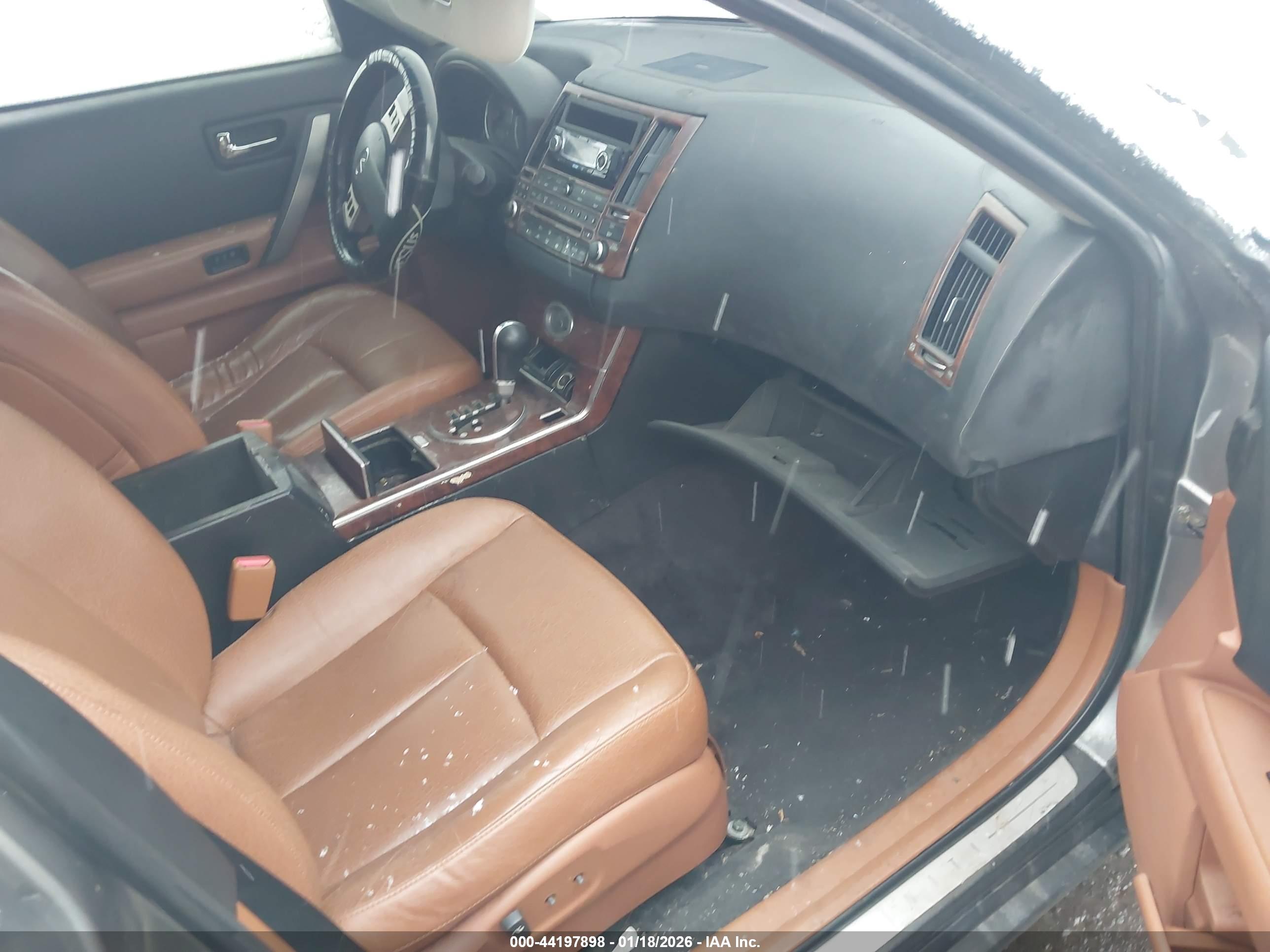 INFINITI FX35 image 5