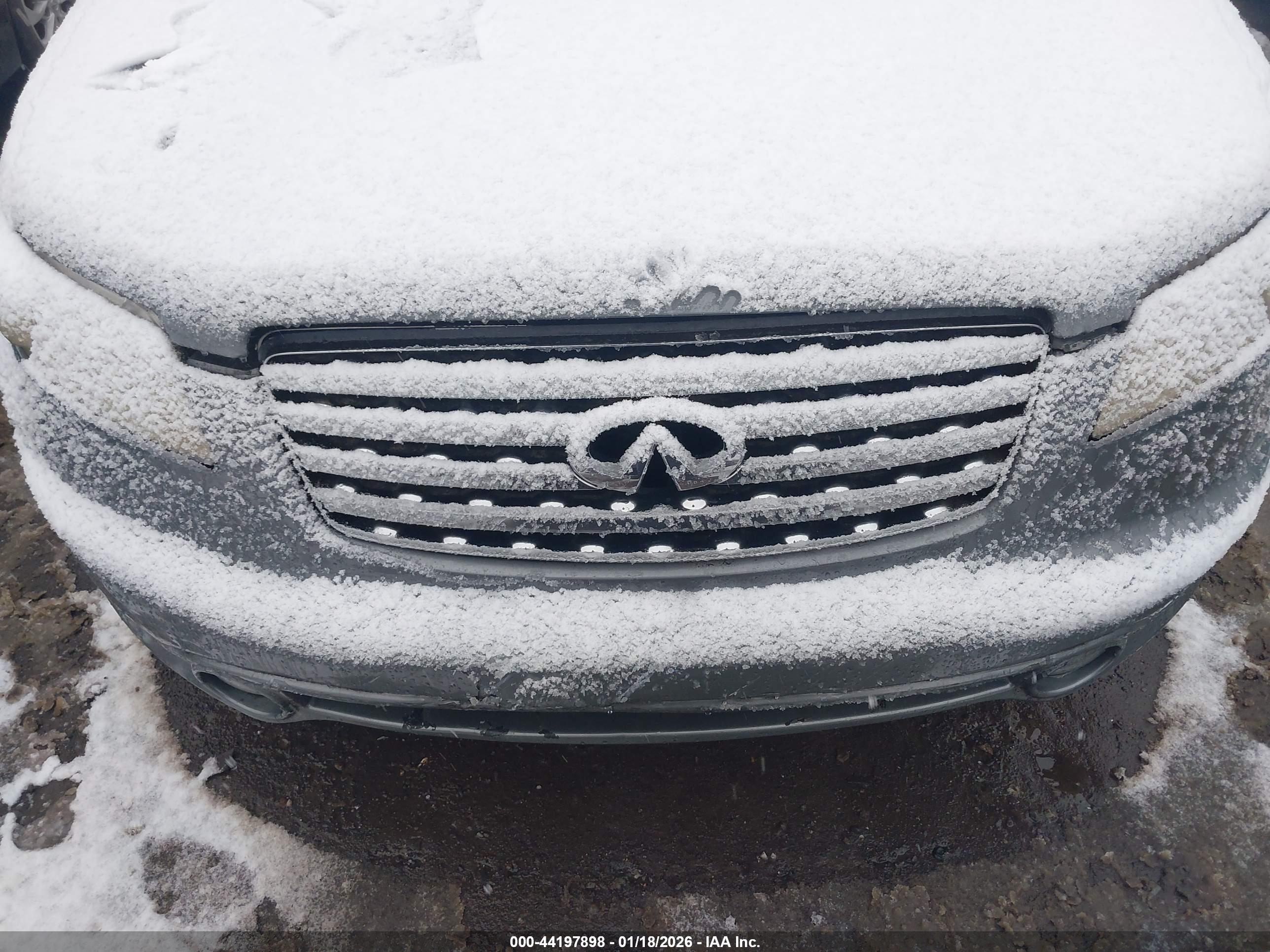 INFINITI FX35 image 6