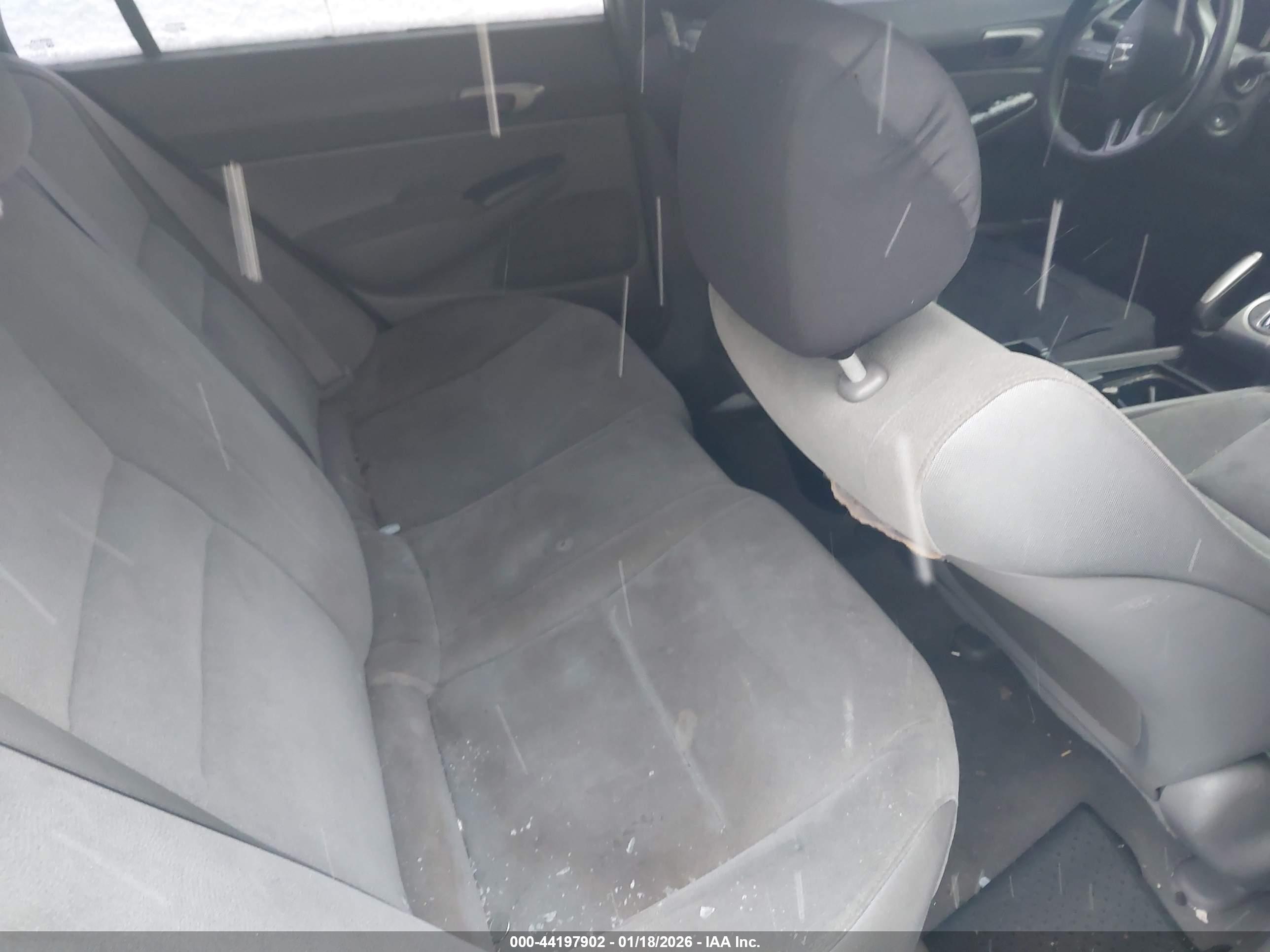 HONDA CIVIC image 8