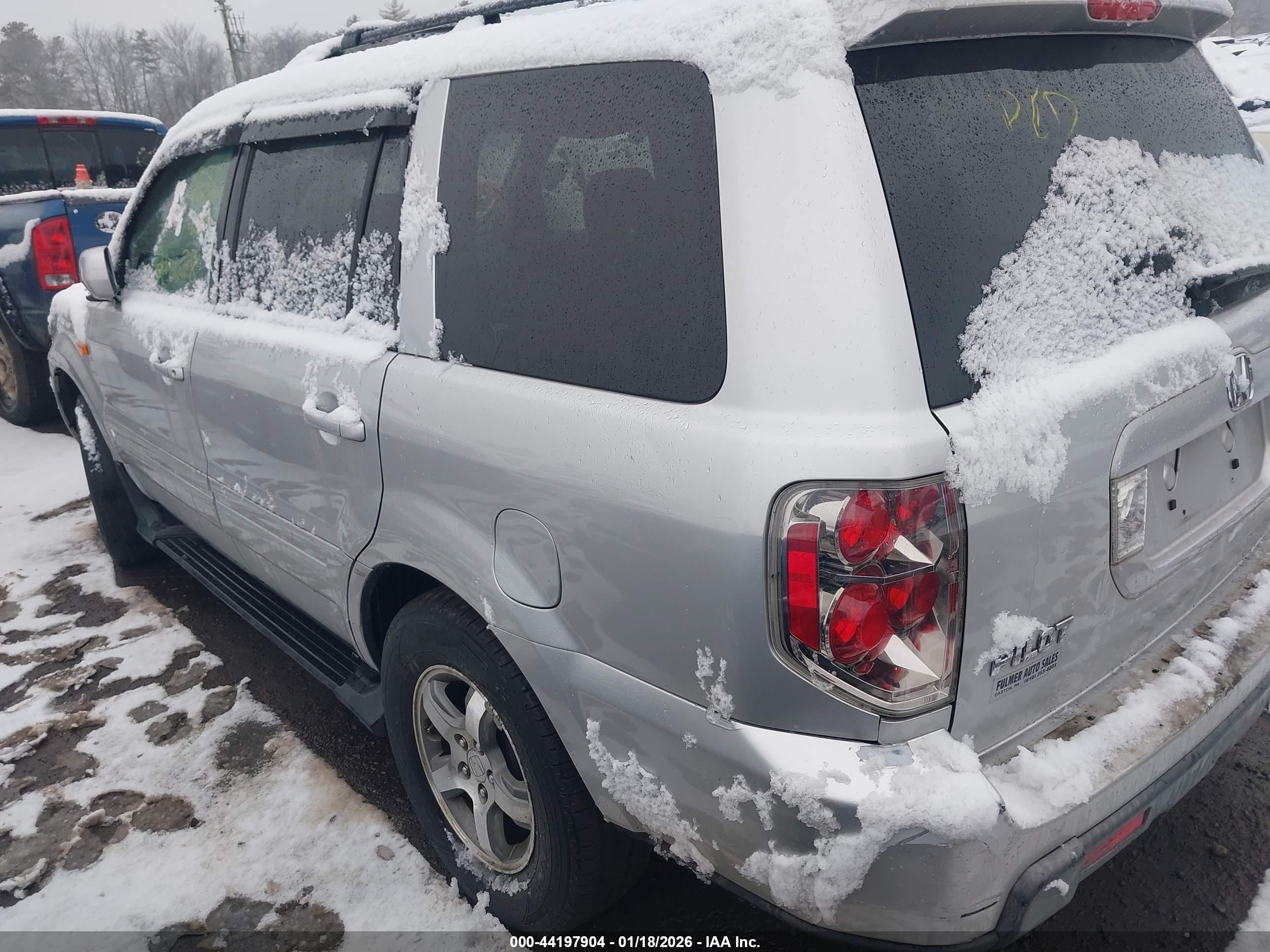 HONDA PILOT image 3