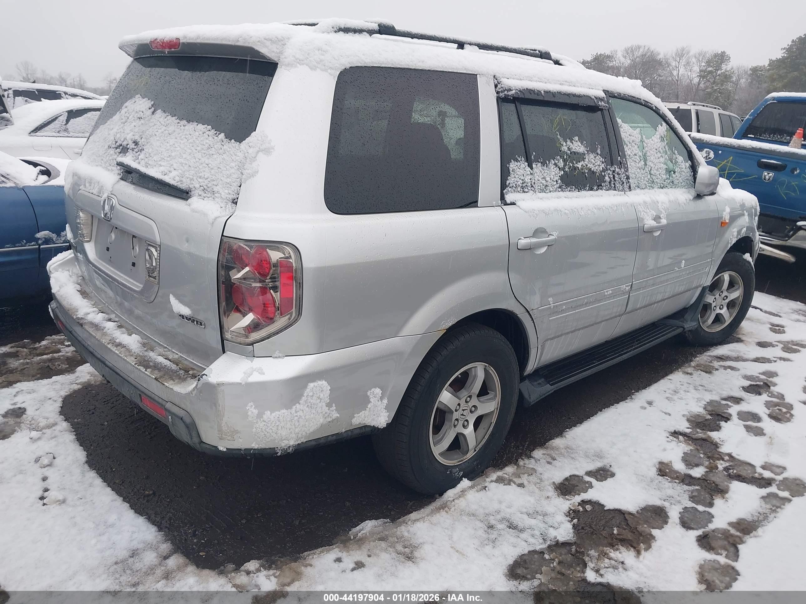 HONDA PILOT image 4