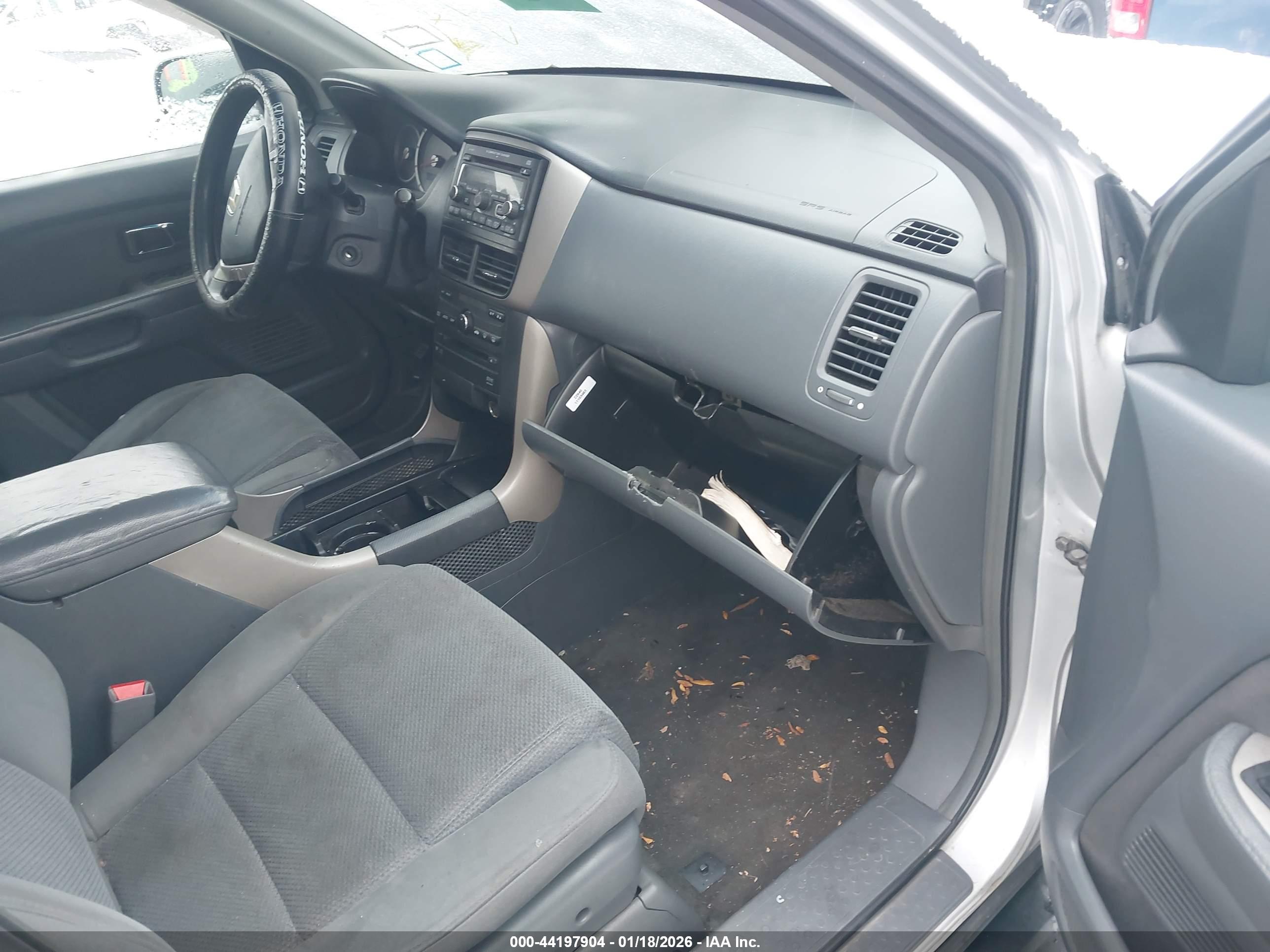 HONDA PILOT image 5