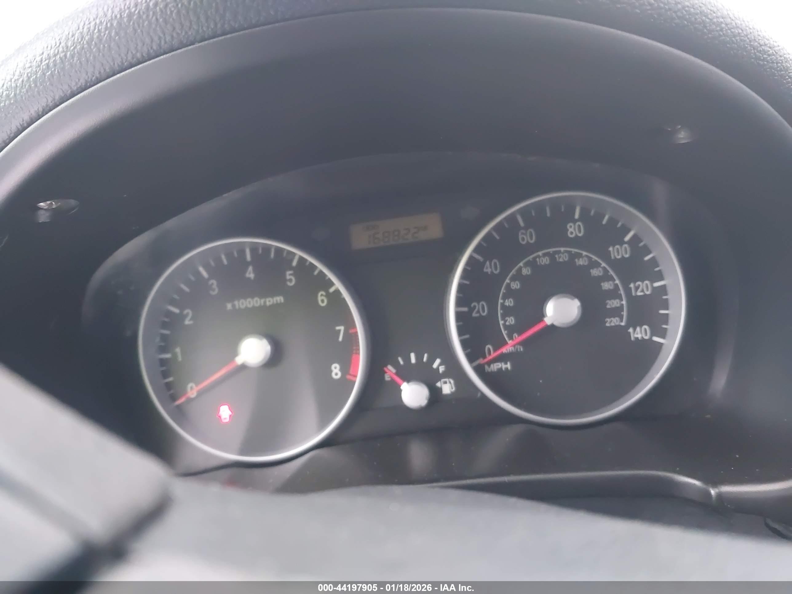 HYUNDAI ACCENT image 7