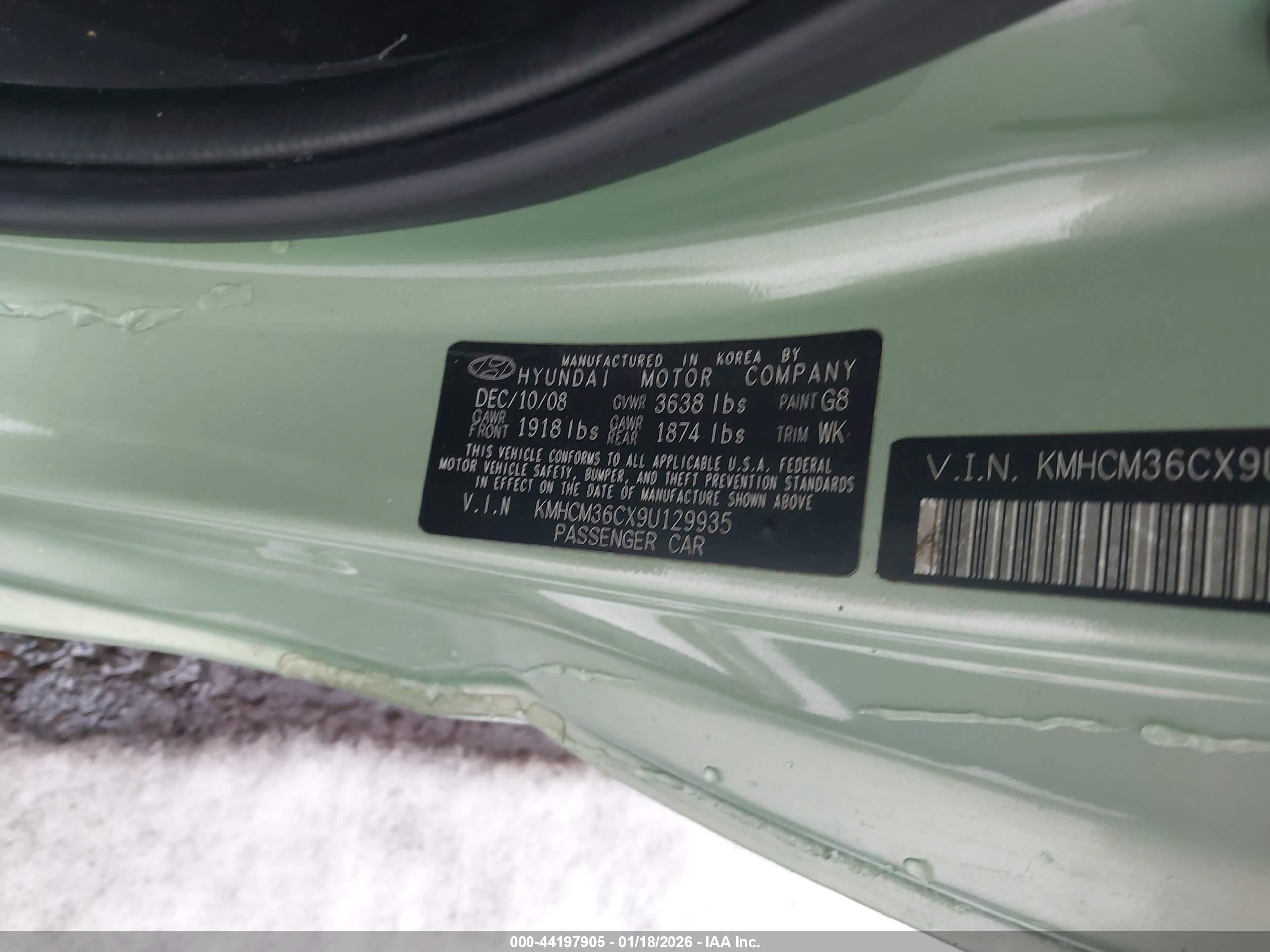 HYUNDAI ACCENT image 9