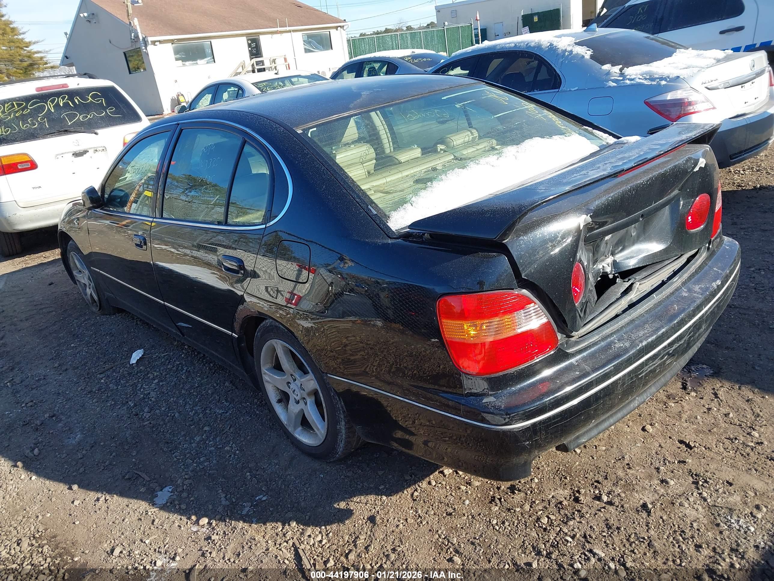LEXUS GS image 3
