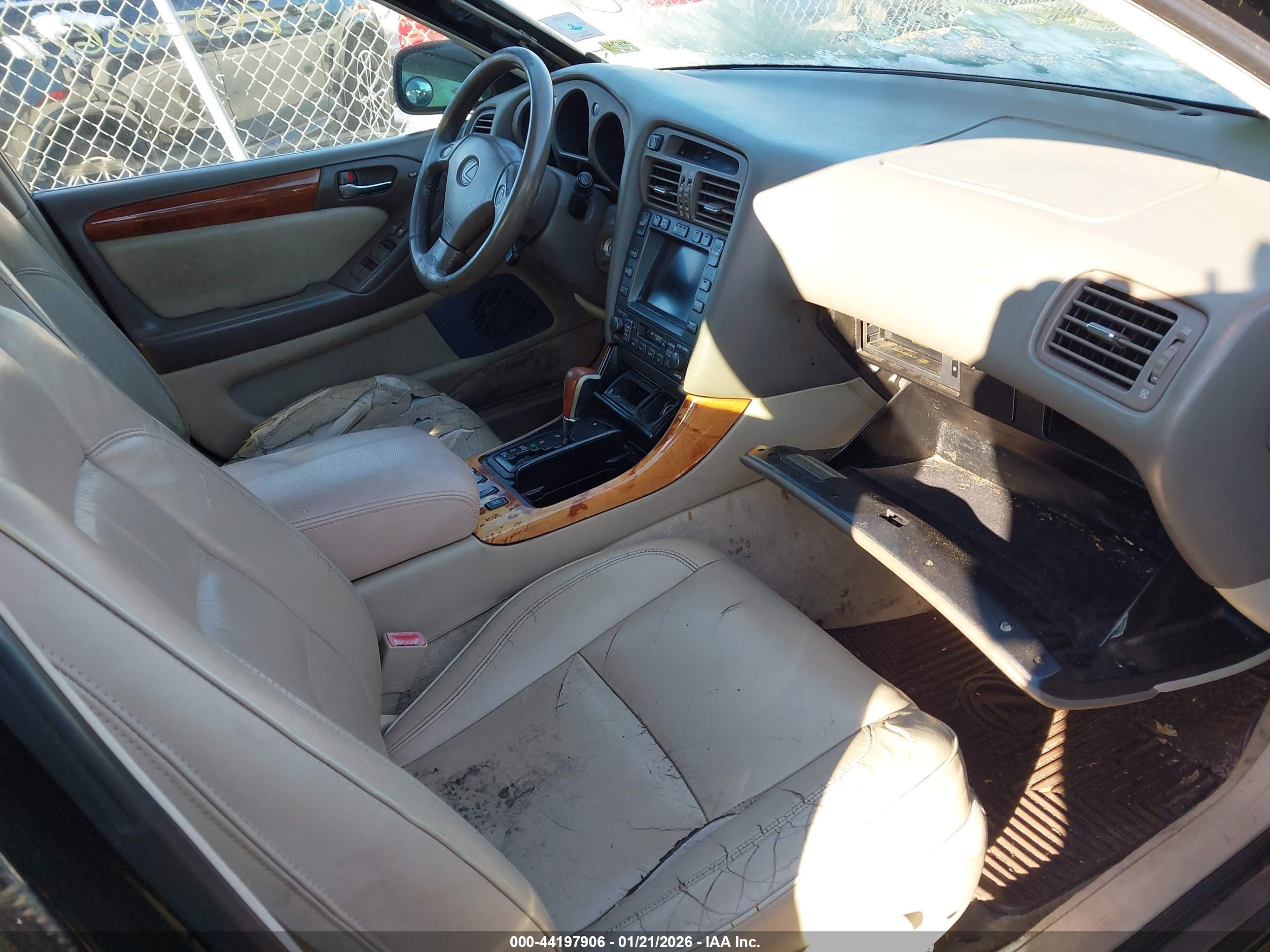 LEXUS GS image 5