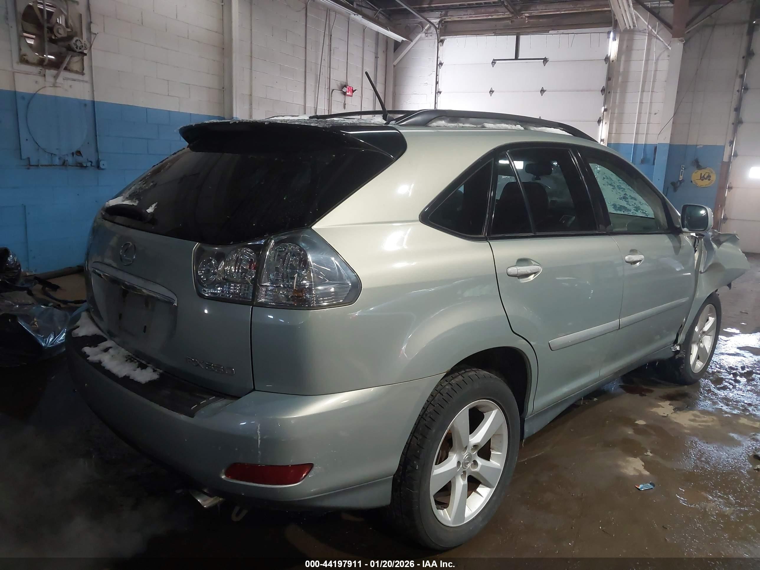 LEXUS RX image 4