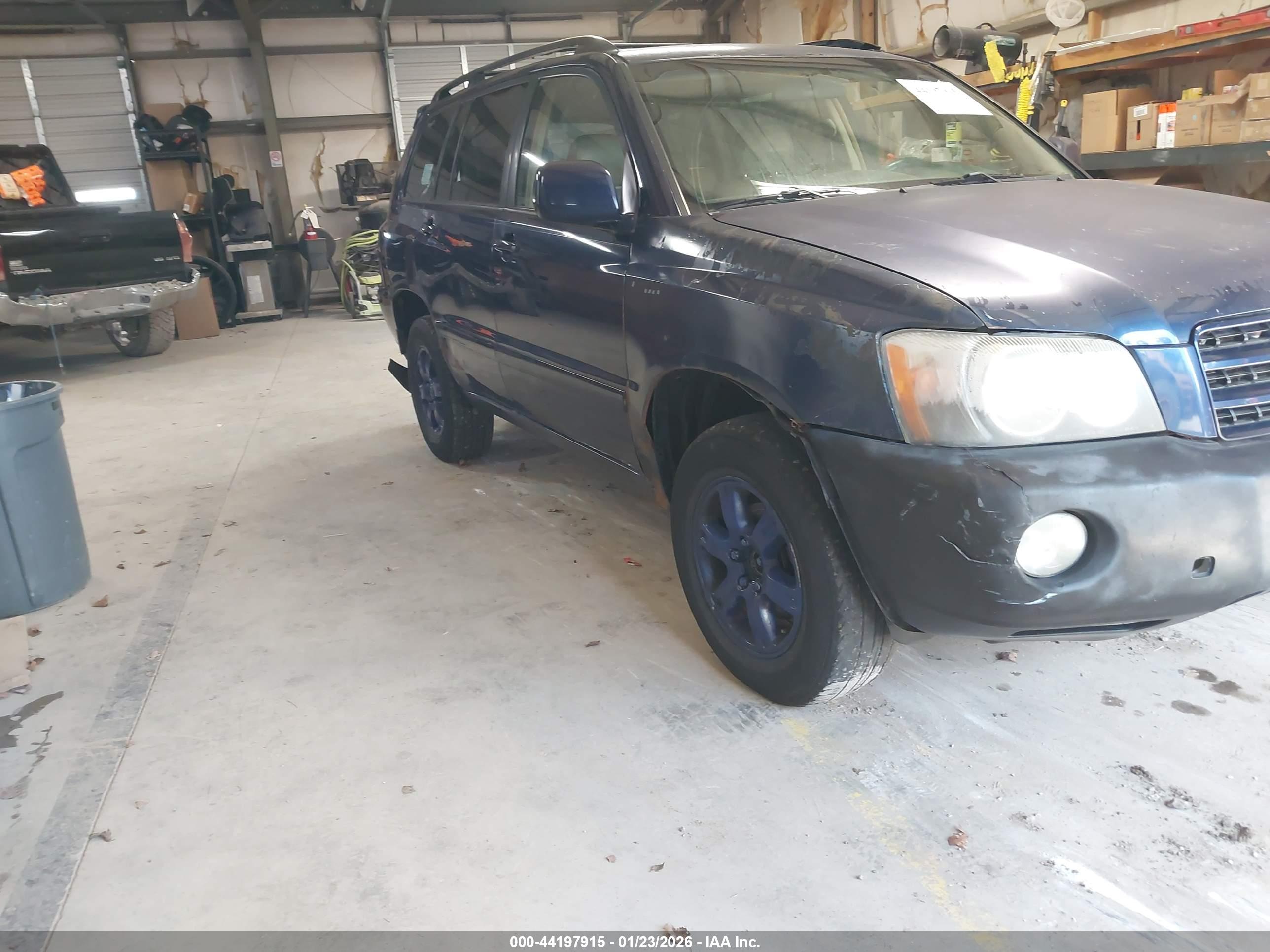 TOYOTA HIGHLANDER image 6