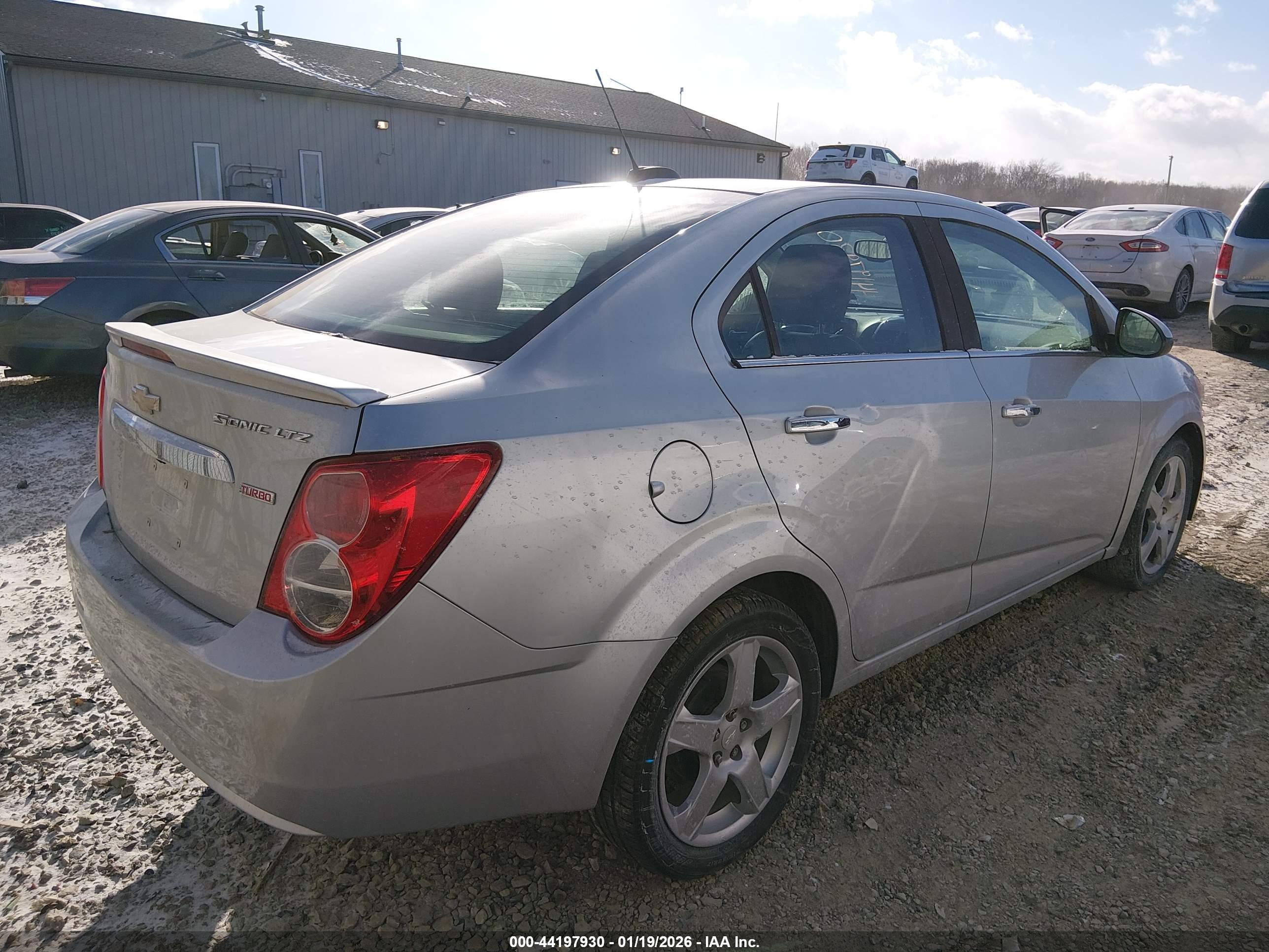 CHEVROLET SONIC image 4