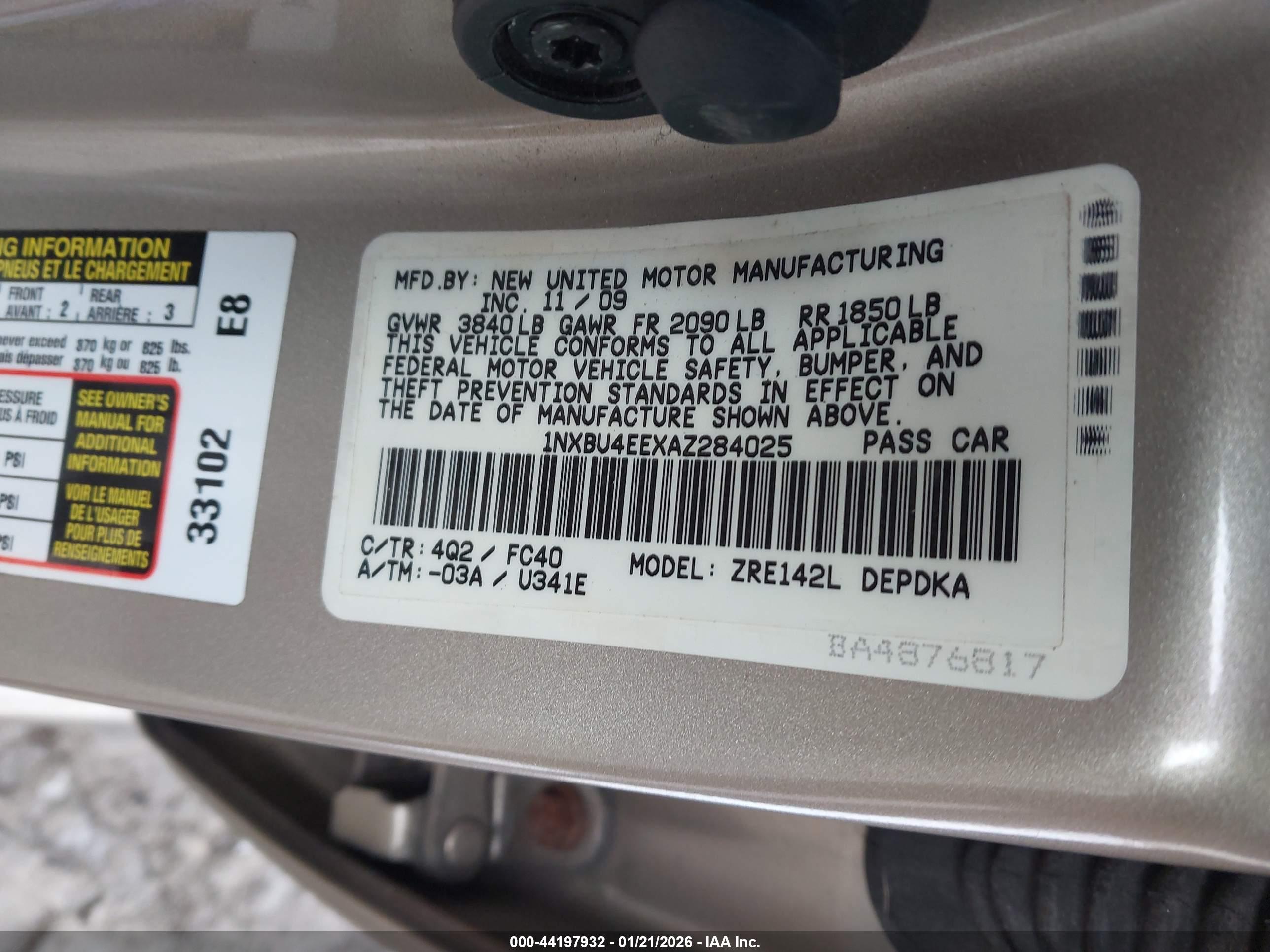 TOYOTA COROLLA image 9