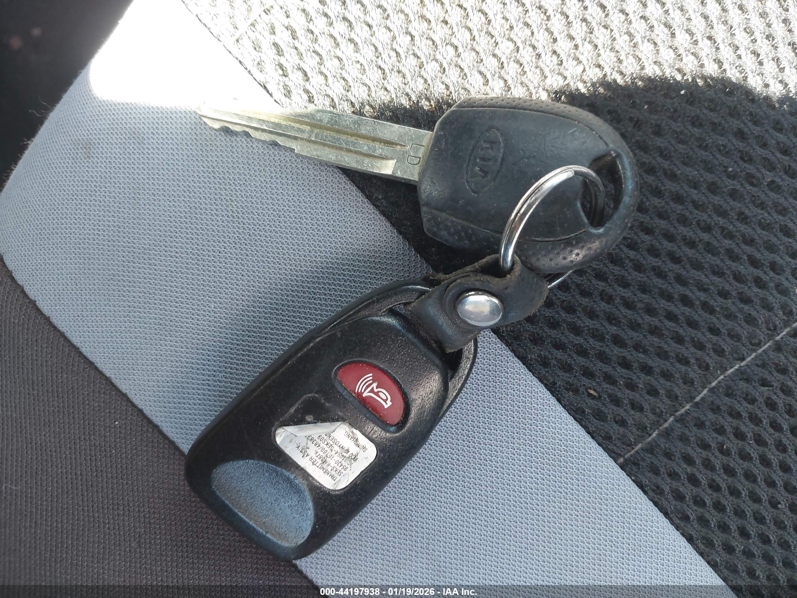 KIA SPORTAGE image 11