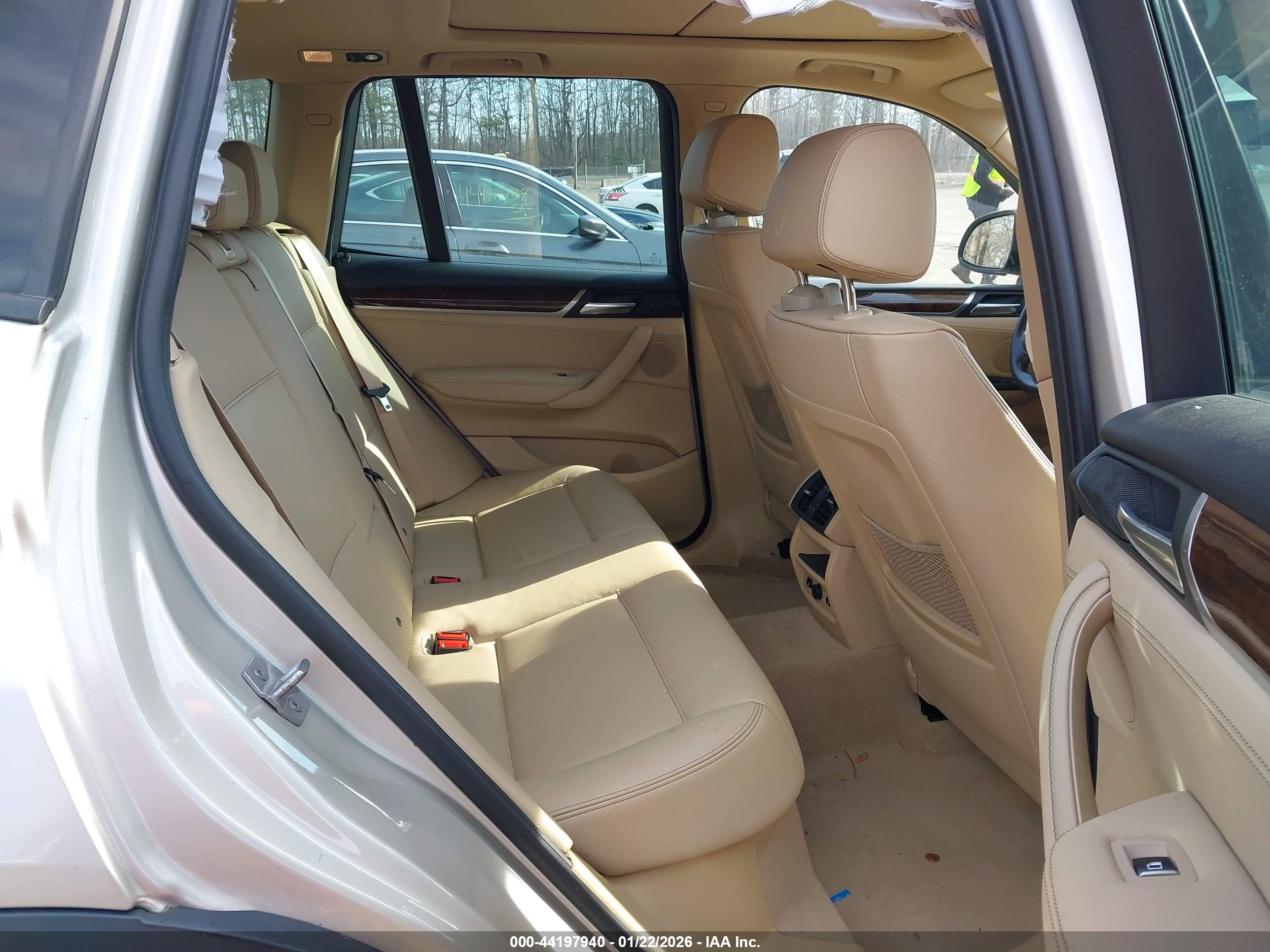 BMW X3 image 8