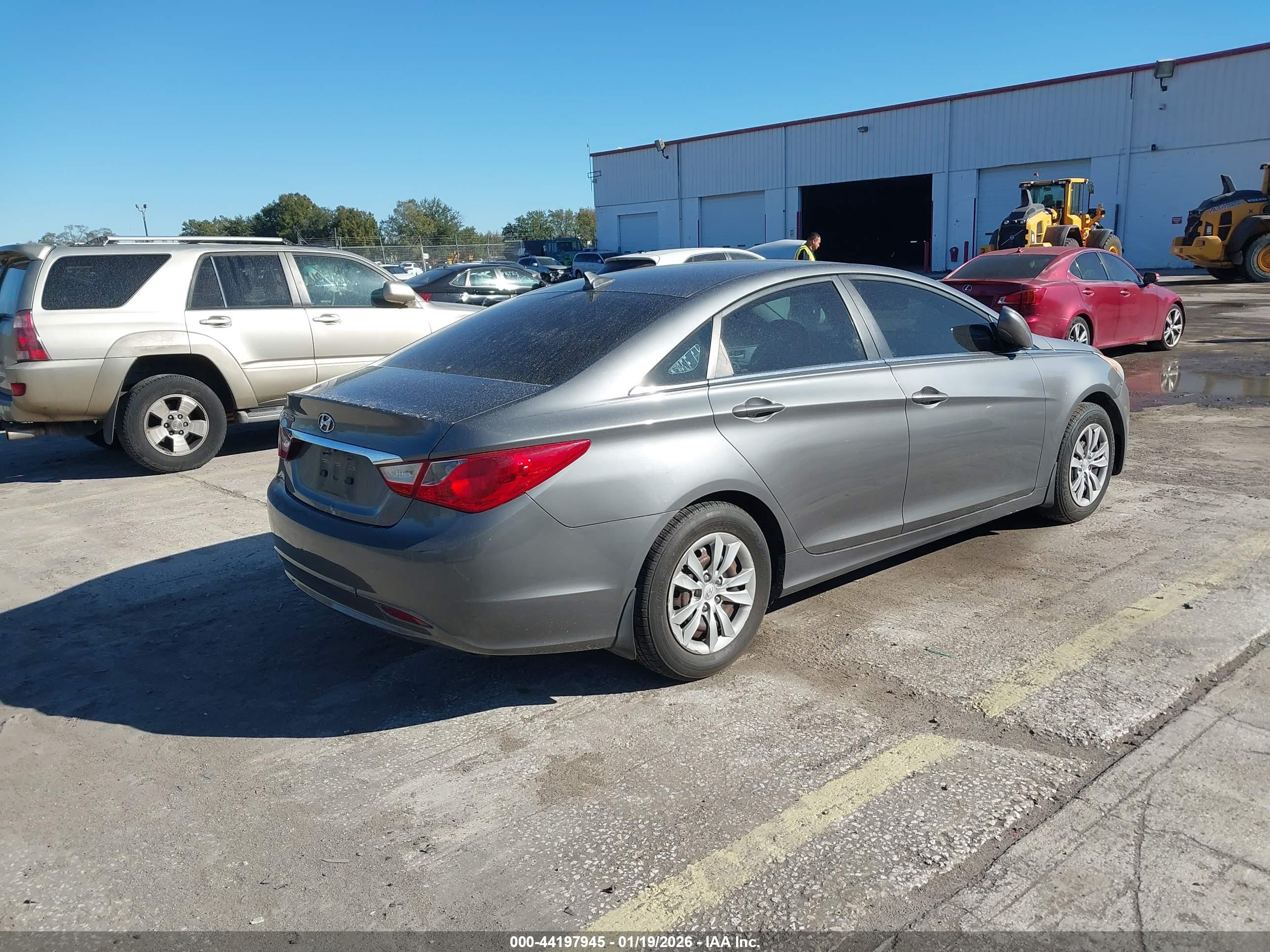 HYUNDAI SONATA image 4