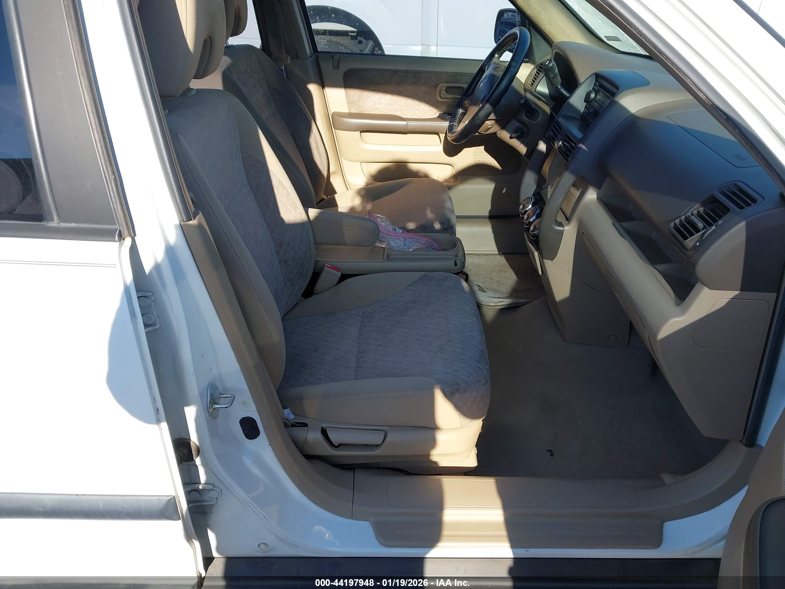 HONDA CR-V image 5
