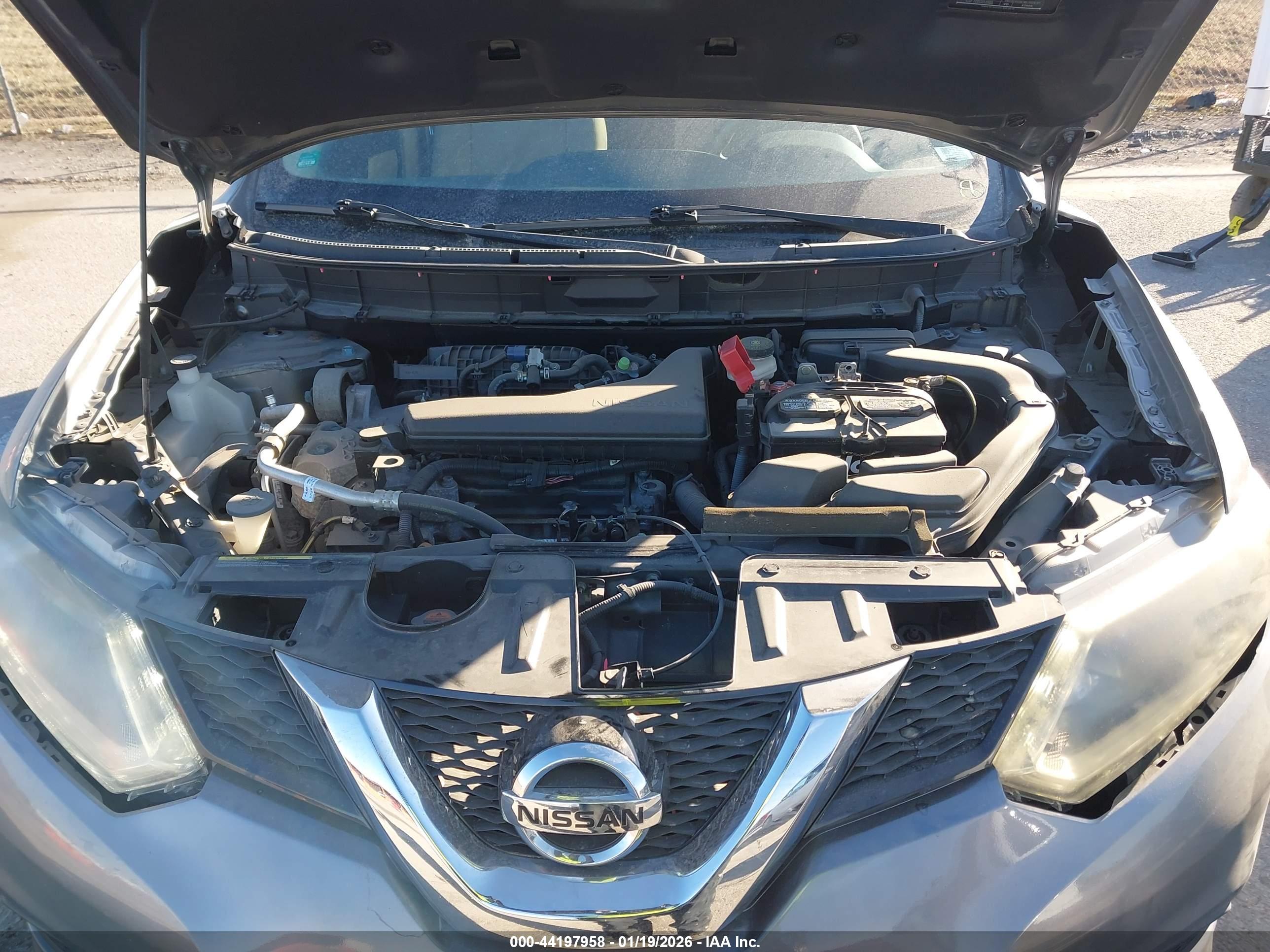 NISSAN ROGUE image 10