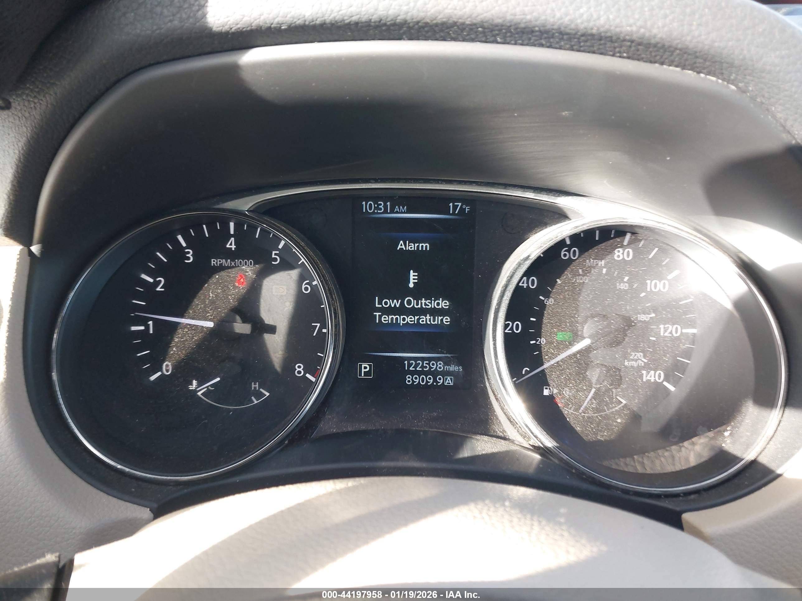 NISSAN ROGUE image 7