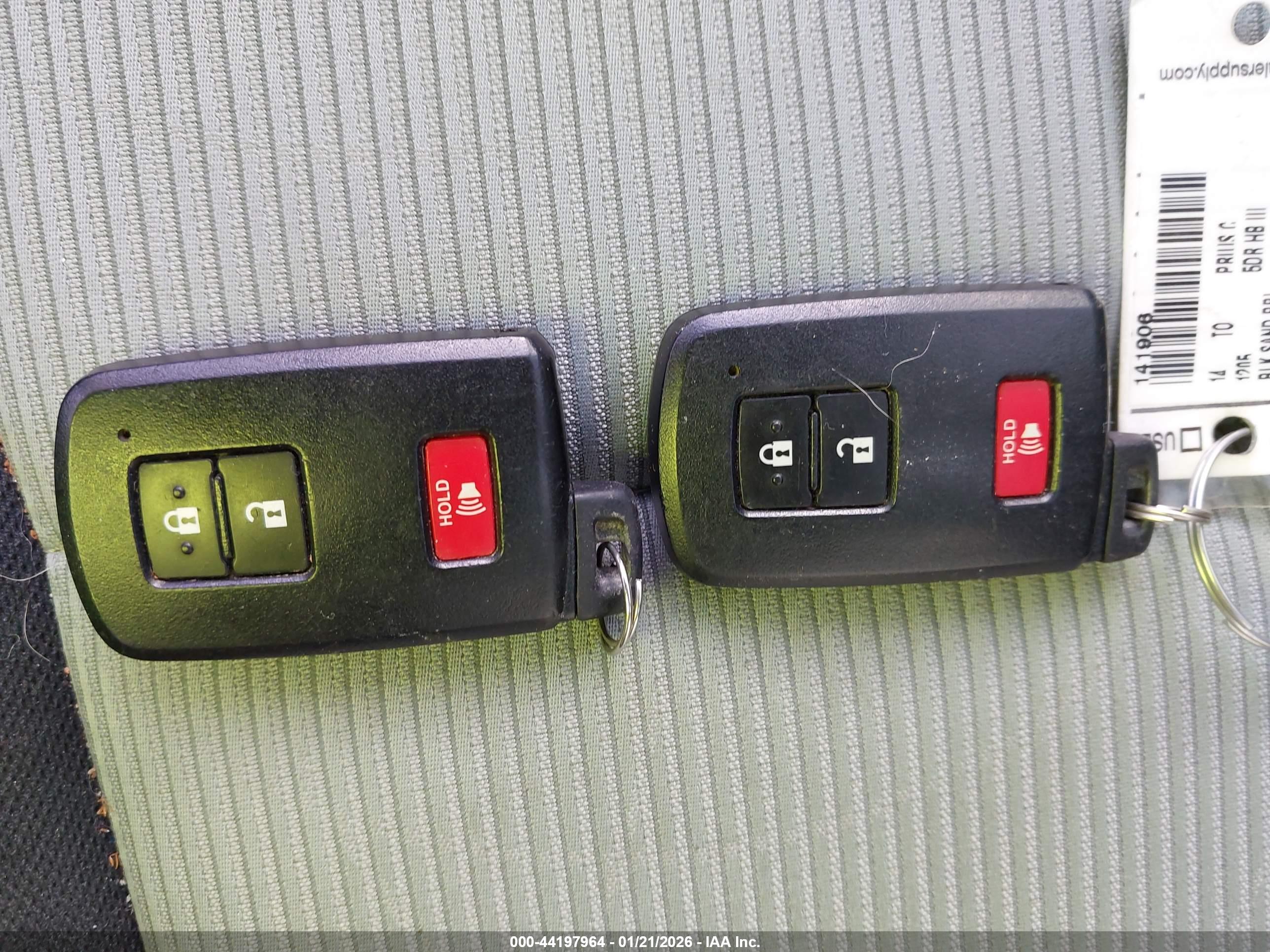 TOYOTA PRIUS image 11