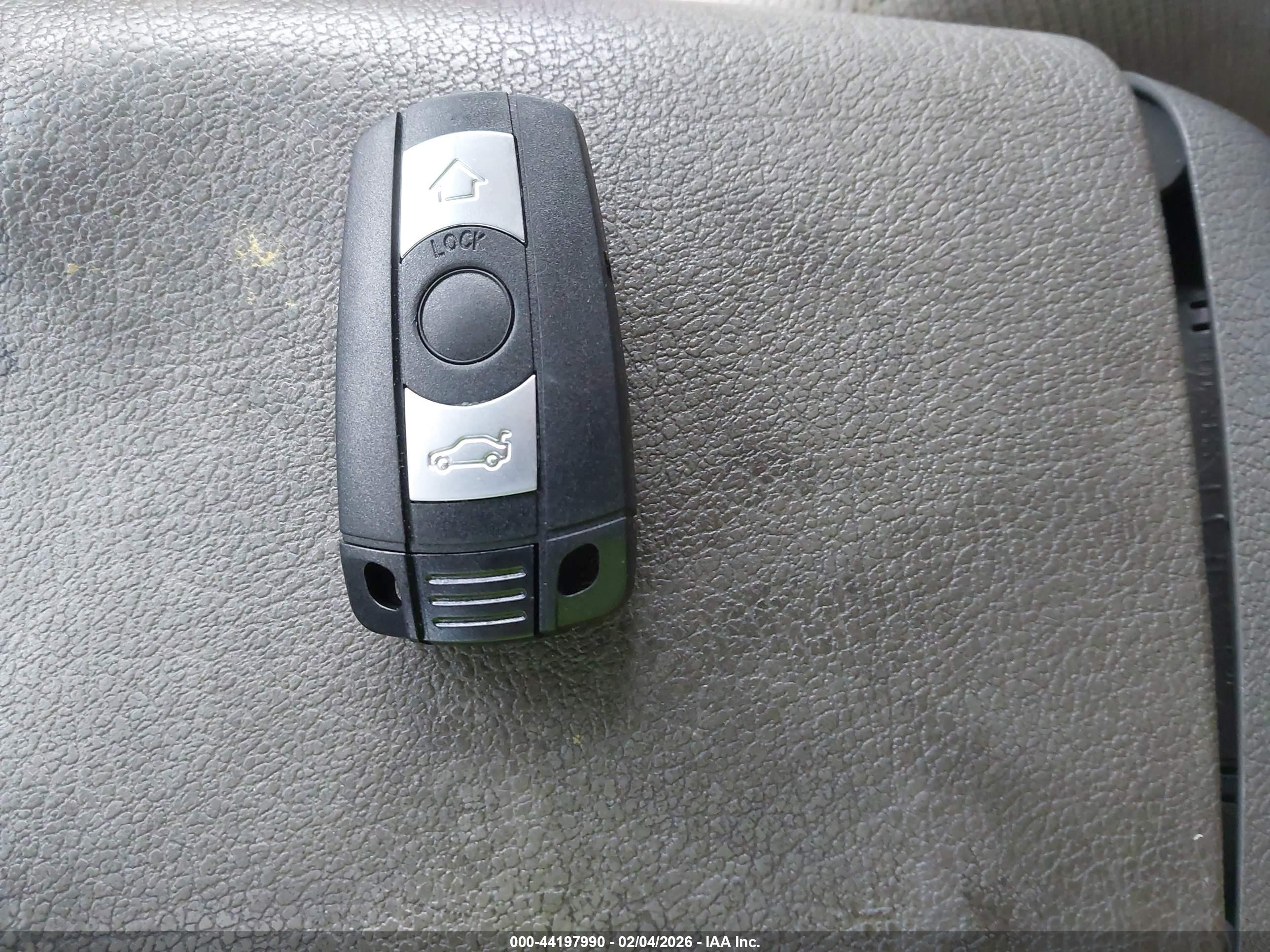 BMW 525I image 11