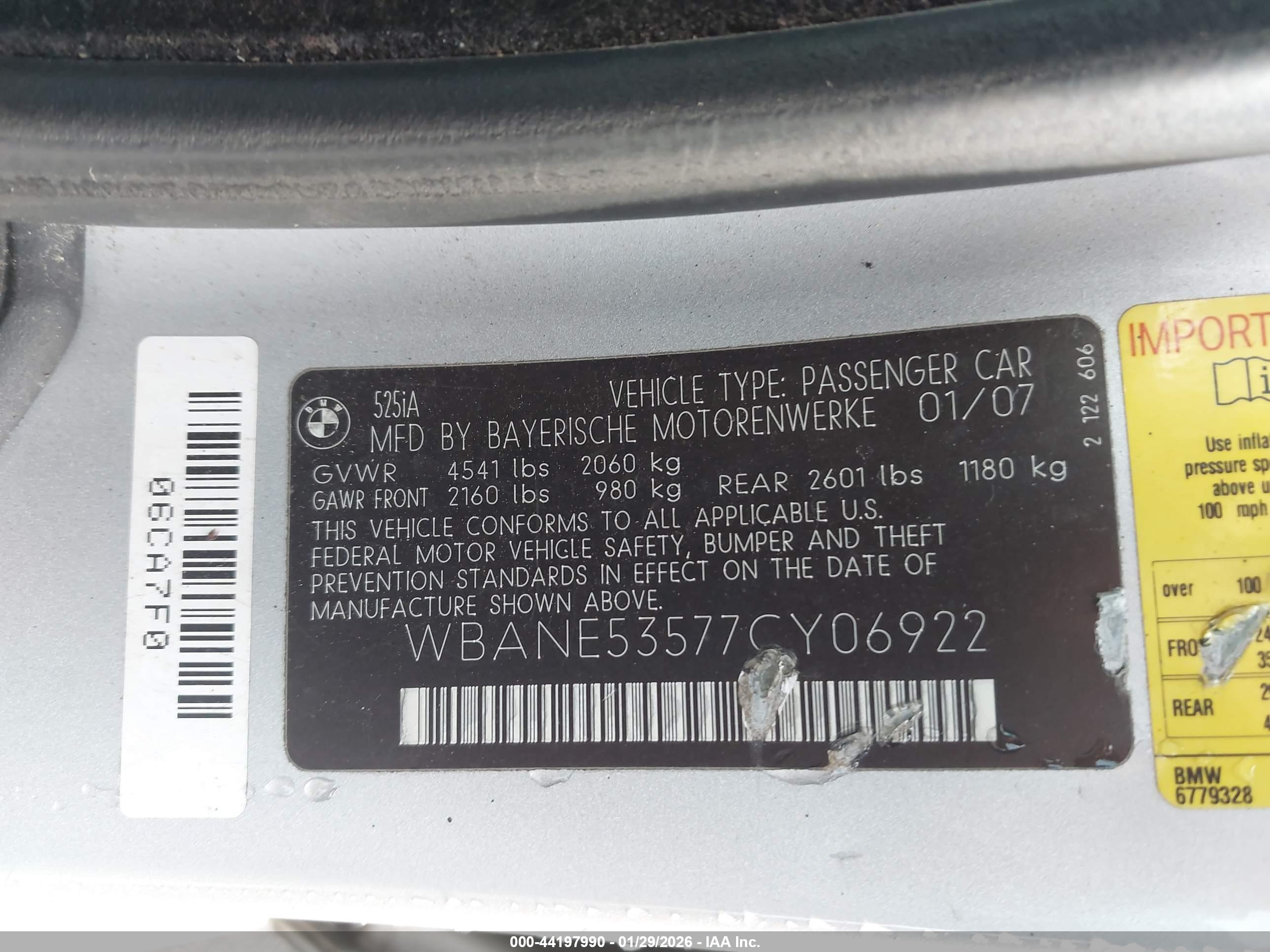 BMW 525I image 9