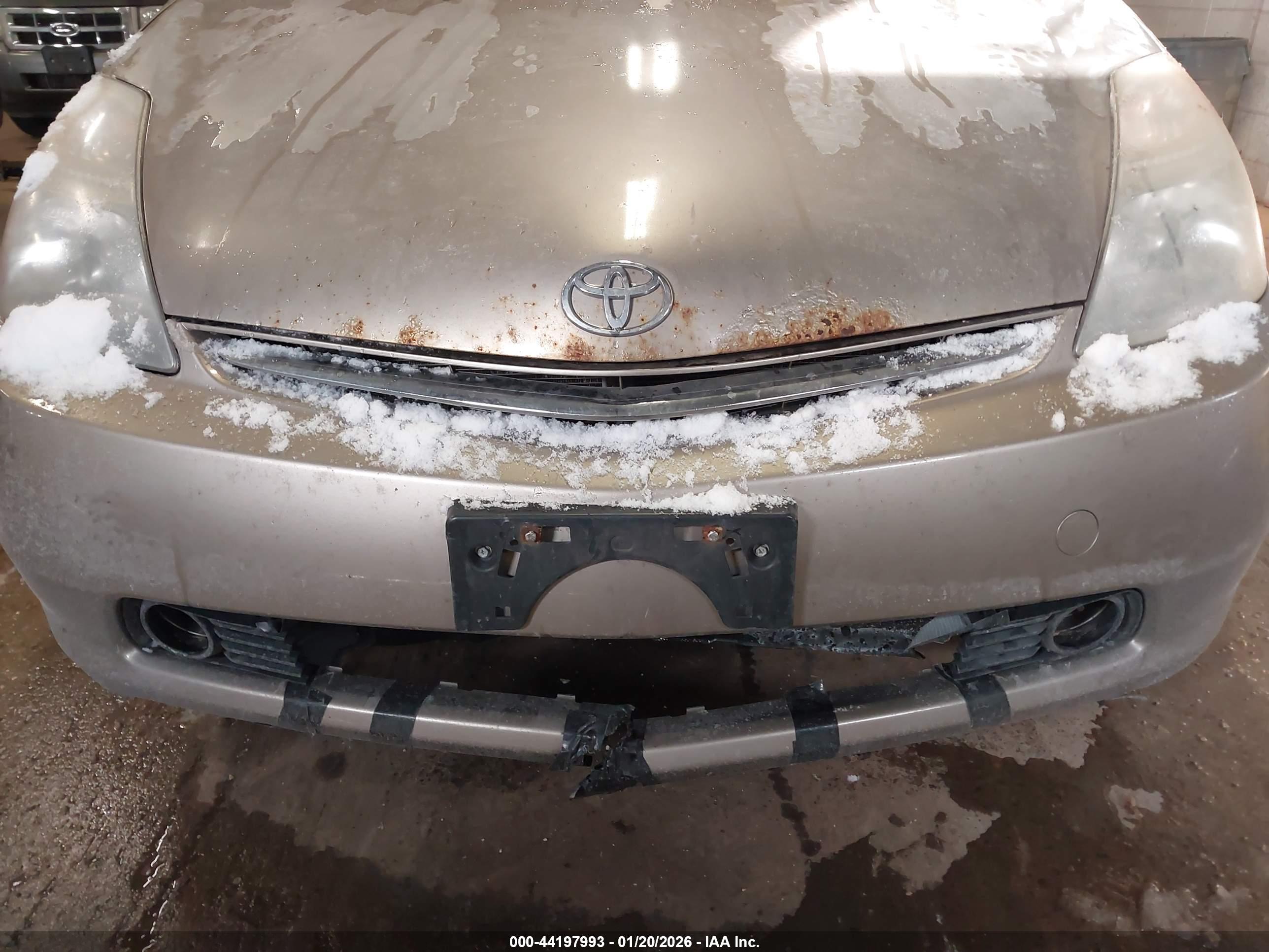 TOYOTA PRIUS image 6
