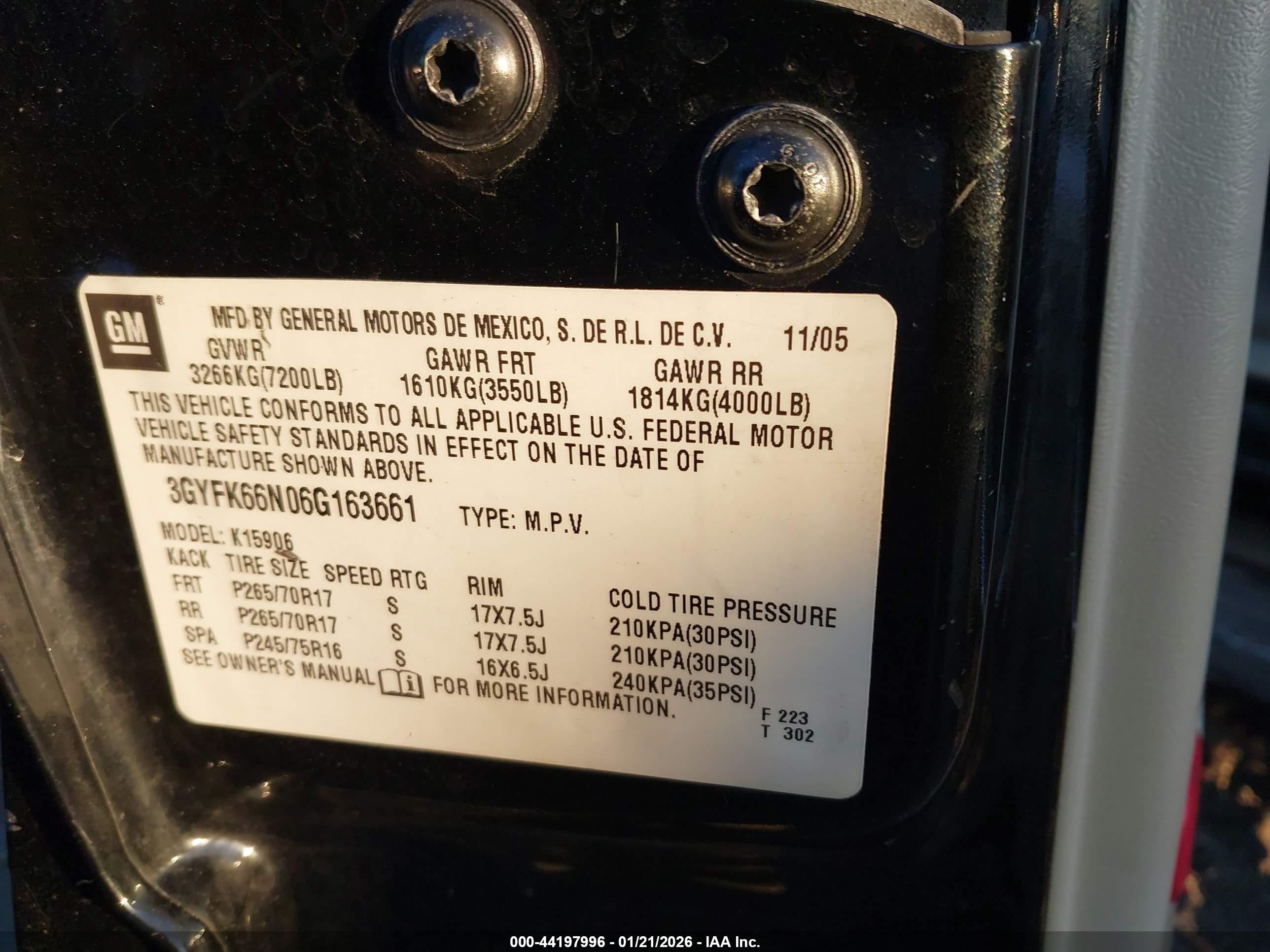 CADILLAC ESCALADE image 9